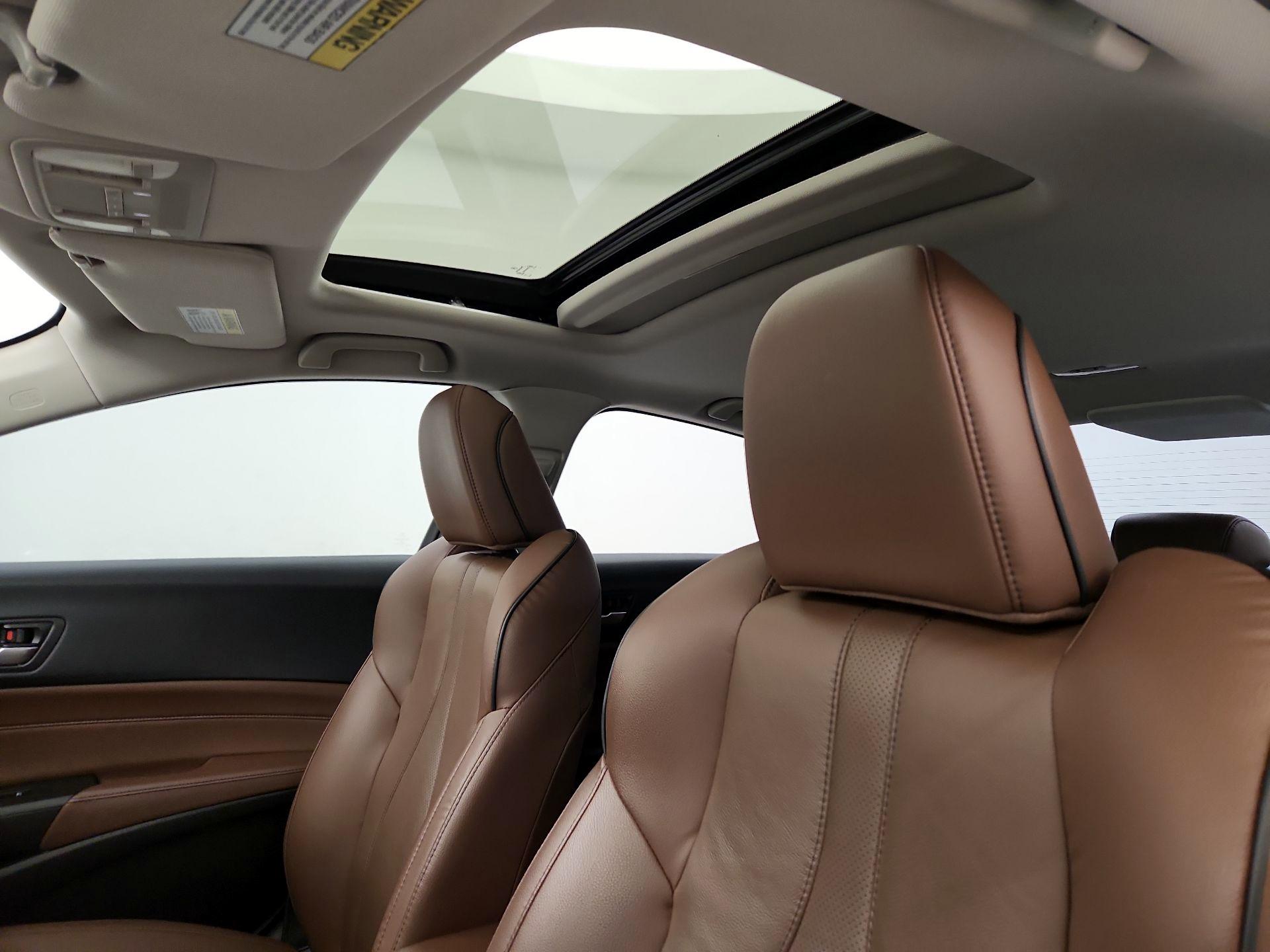 Thumbnail: 2020 Acura ILX - 19