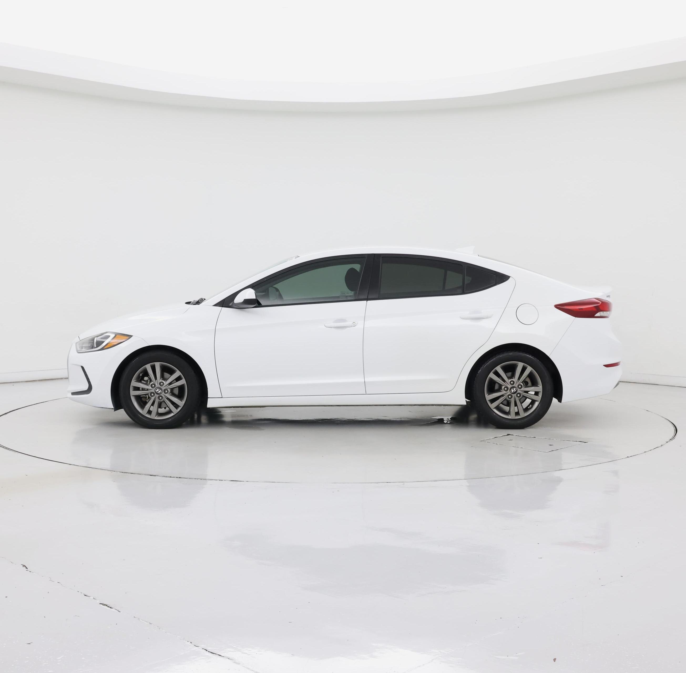 Thumbnail: 2018 Hyundai Elantra - 3