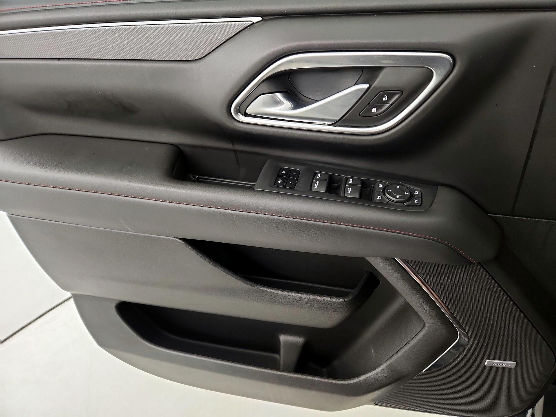 Thumbnail: 2023 Chevrolet Suburban - 12