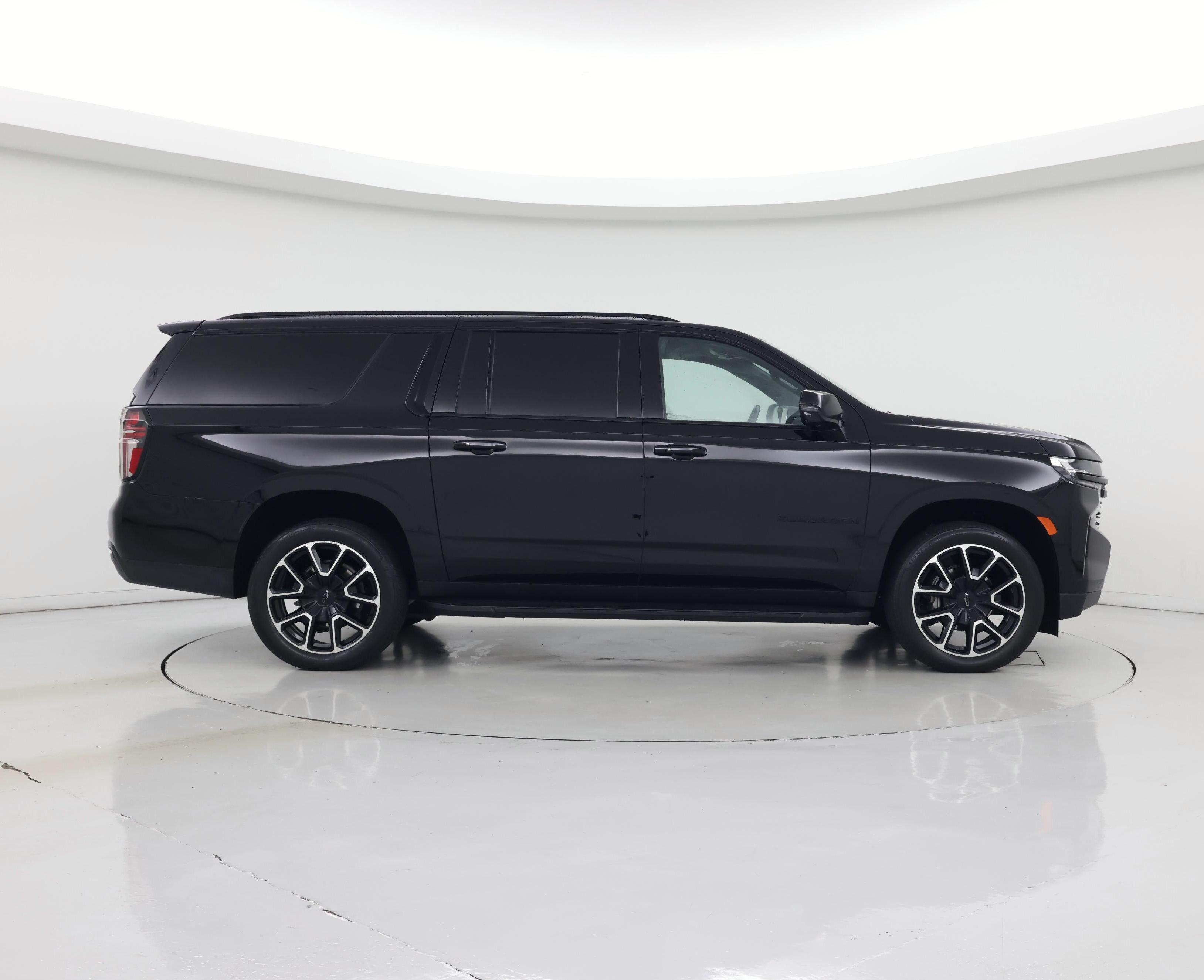 Thumbnail: 2023 Chevrolet Suburban - 7