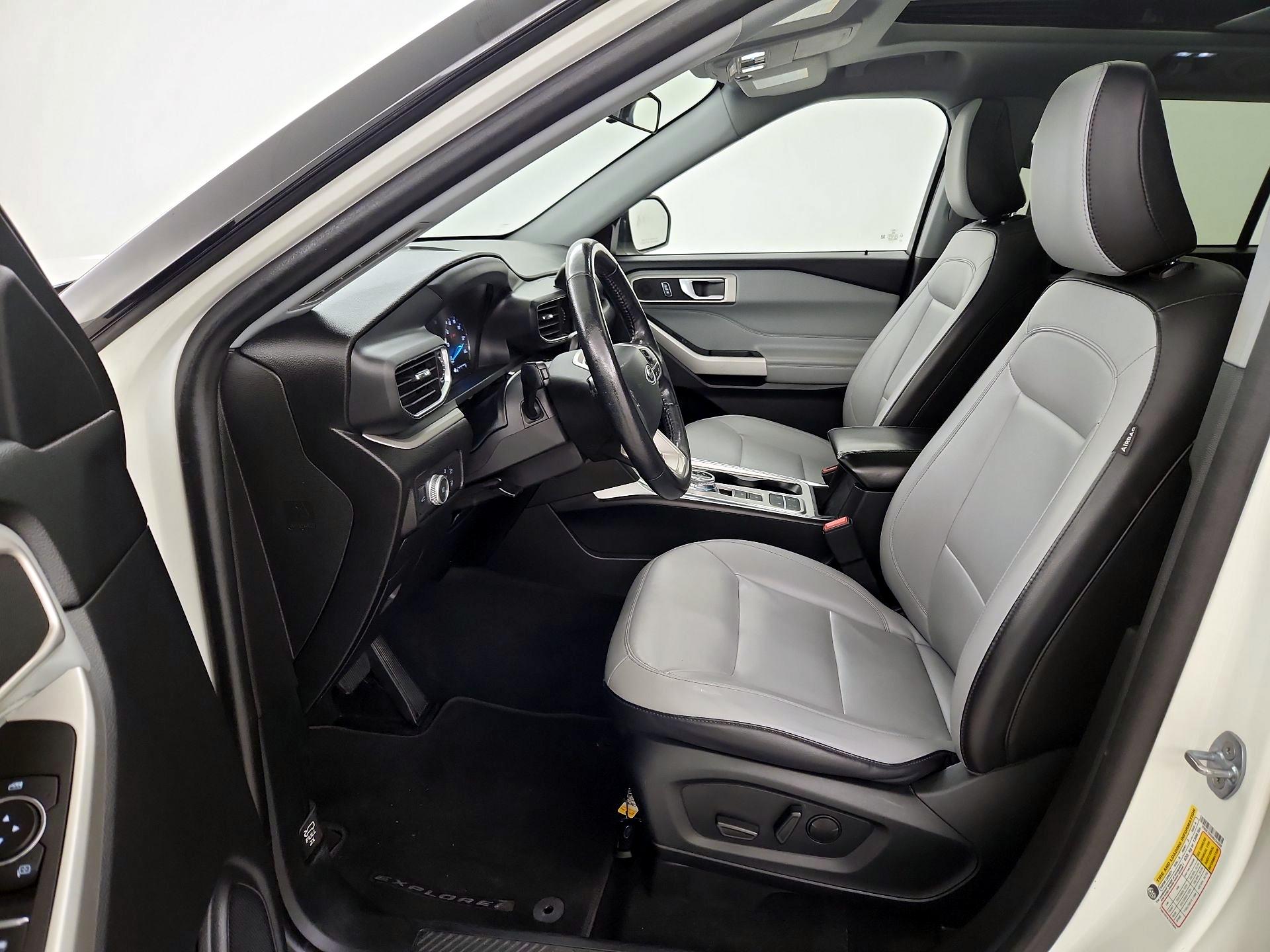 Thumbnail: 2021 Ford Explorer - 11