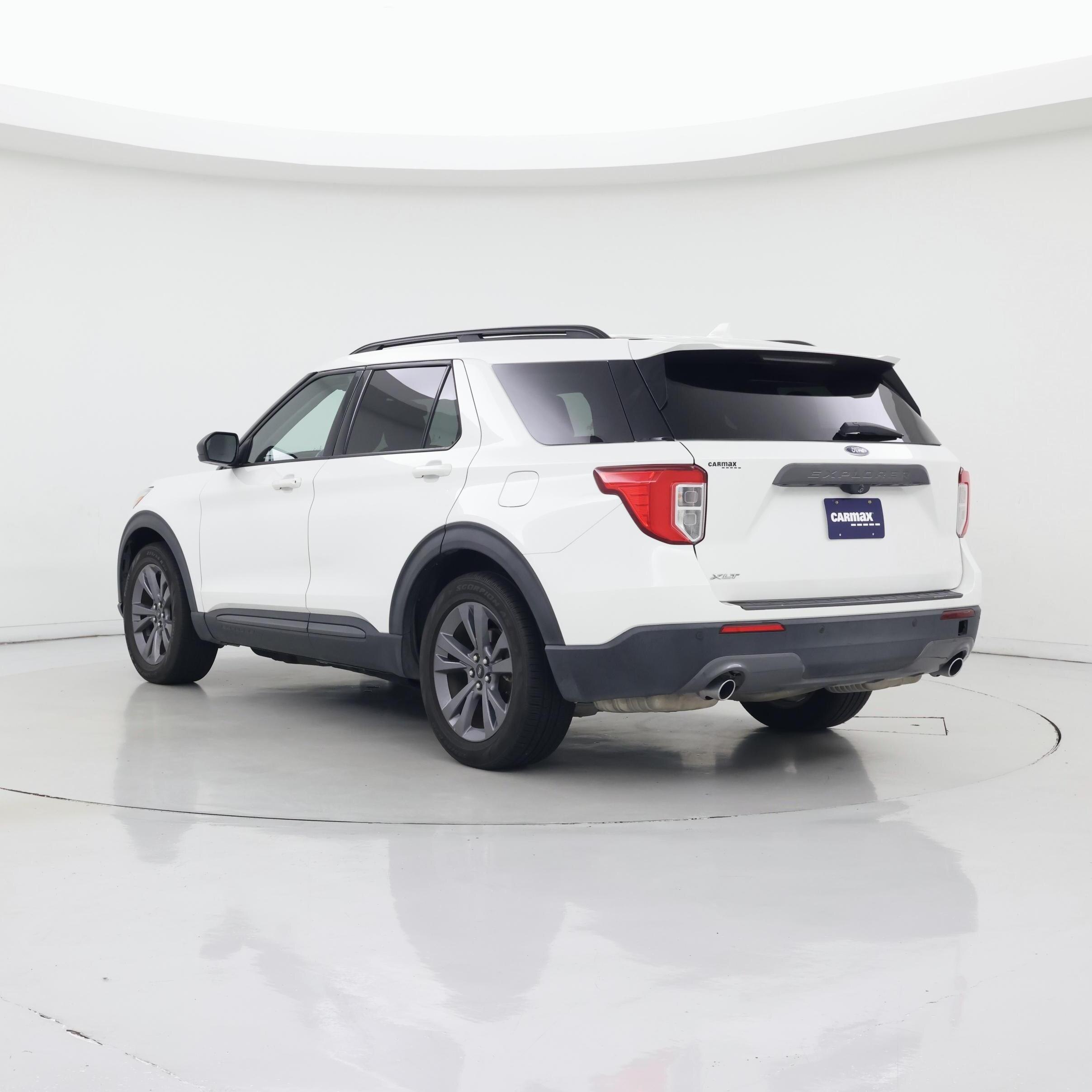 Thumbnail: 2021 Ford Explorer - 2