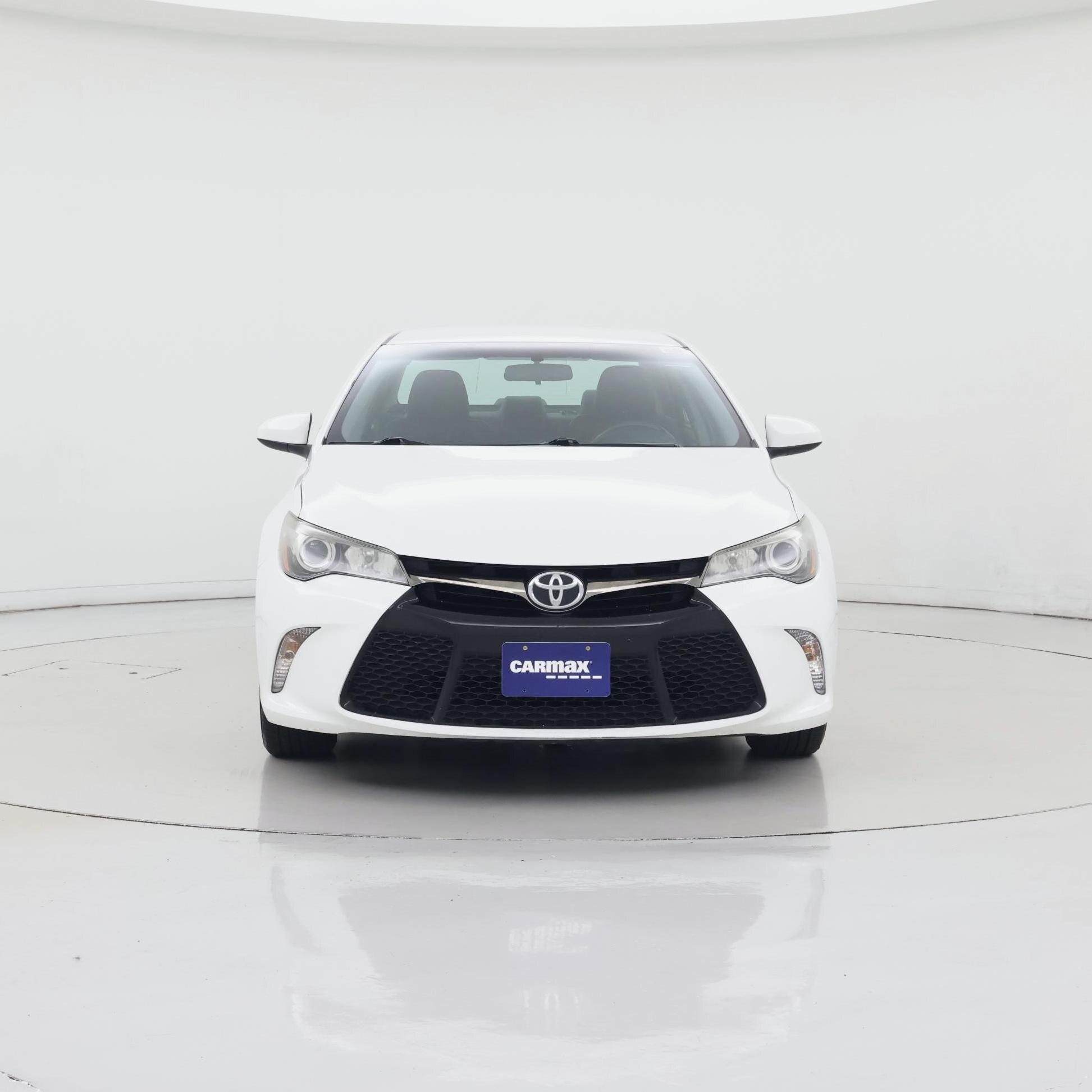 Thumbnail: 2015 Toyota Camry - 5