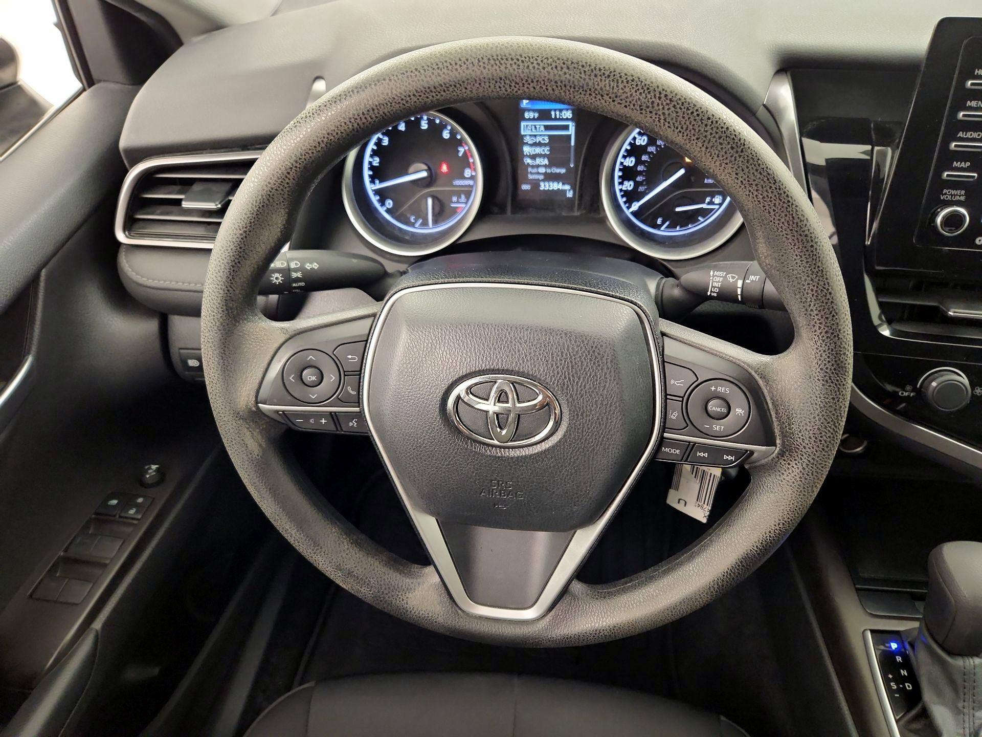 Thumbnail: 2021 Toyota Camry - 10
