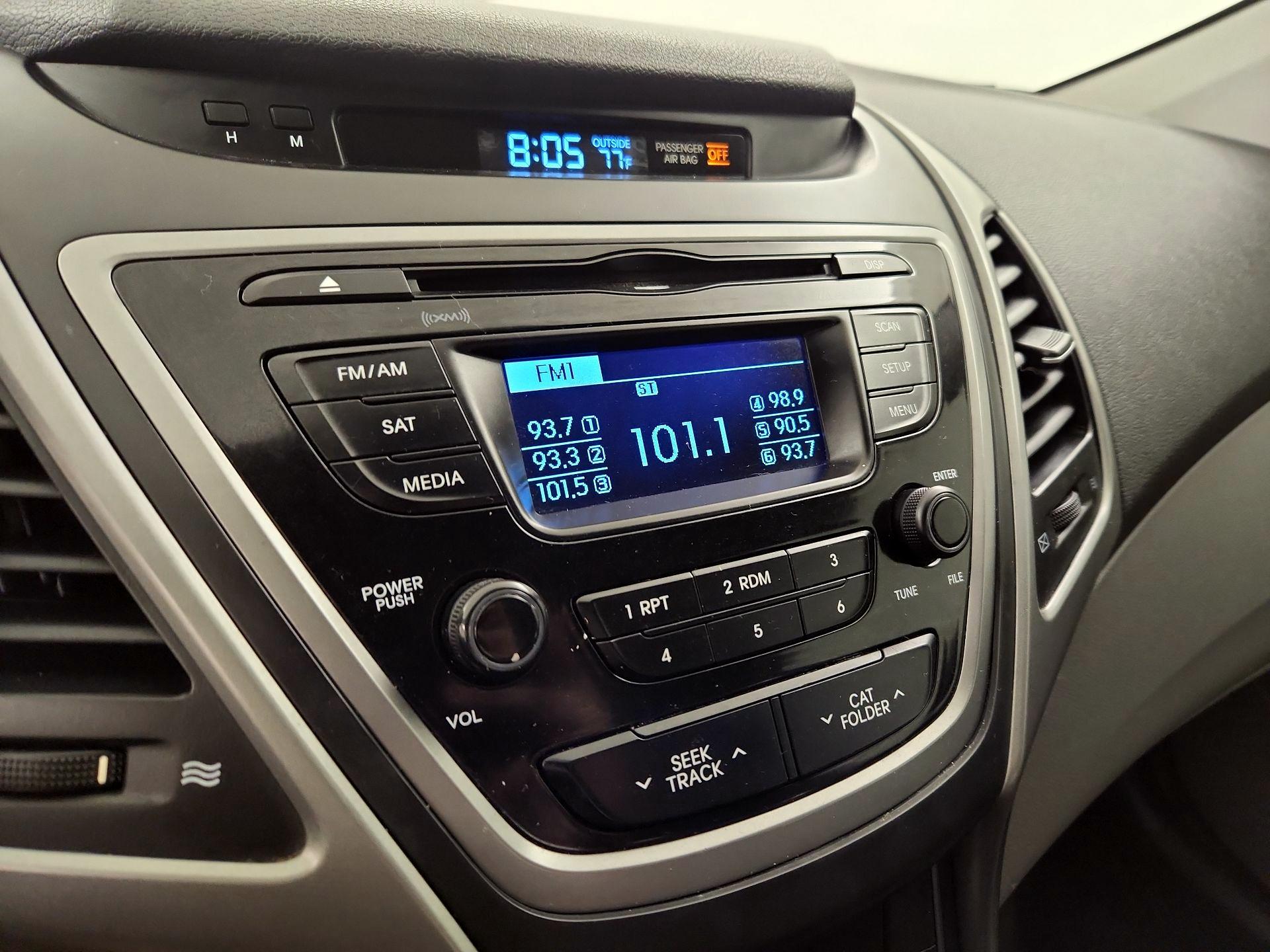 Thumbnail: 2016 Hyundai Elantra - 14