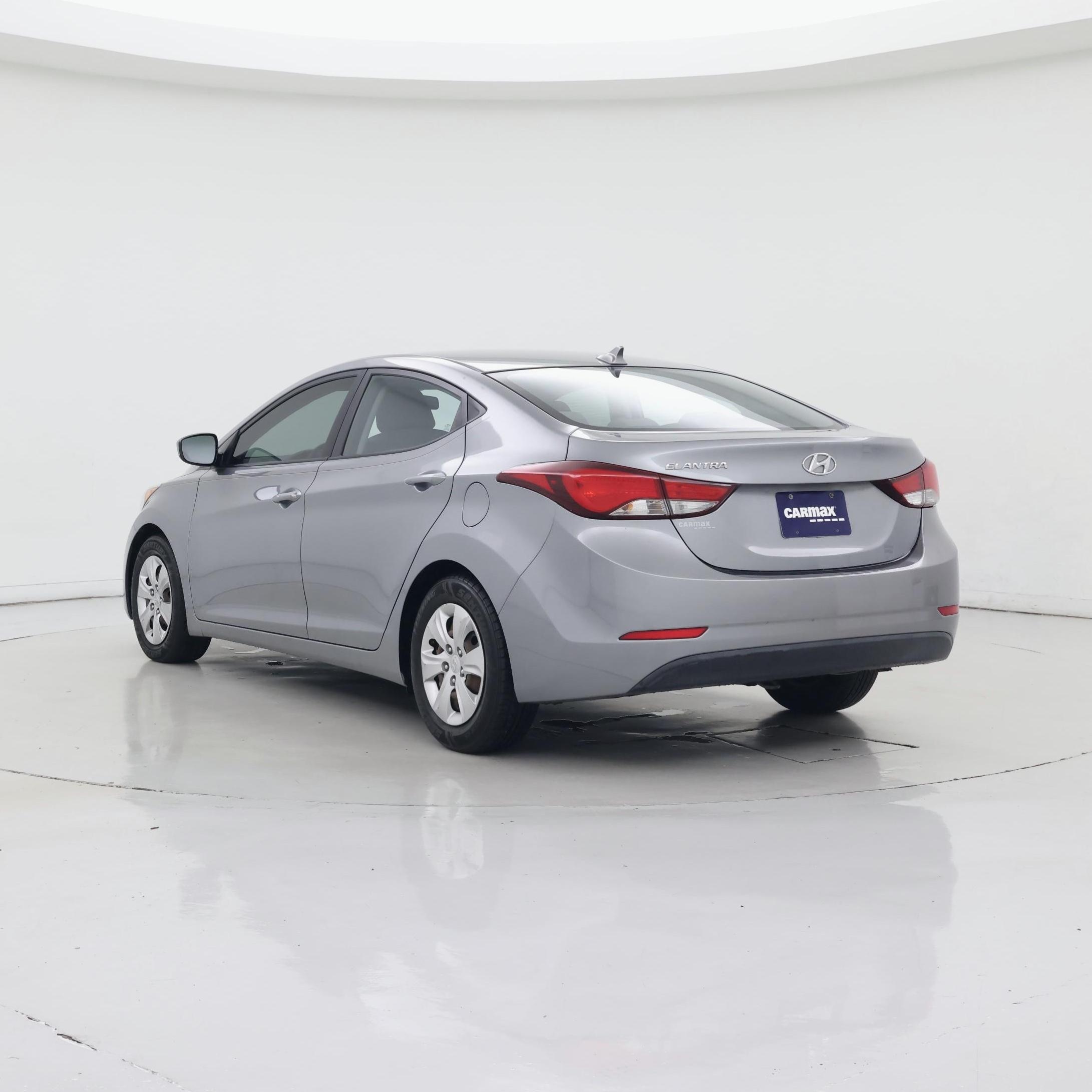 Thumbnail: 2016 Hyundai Elantra - 2