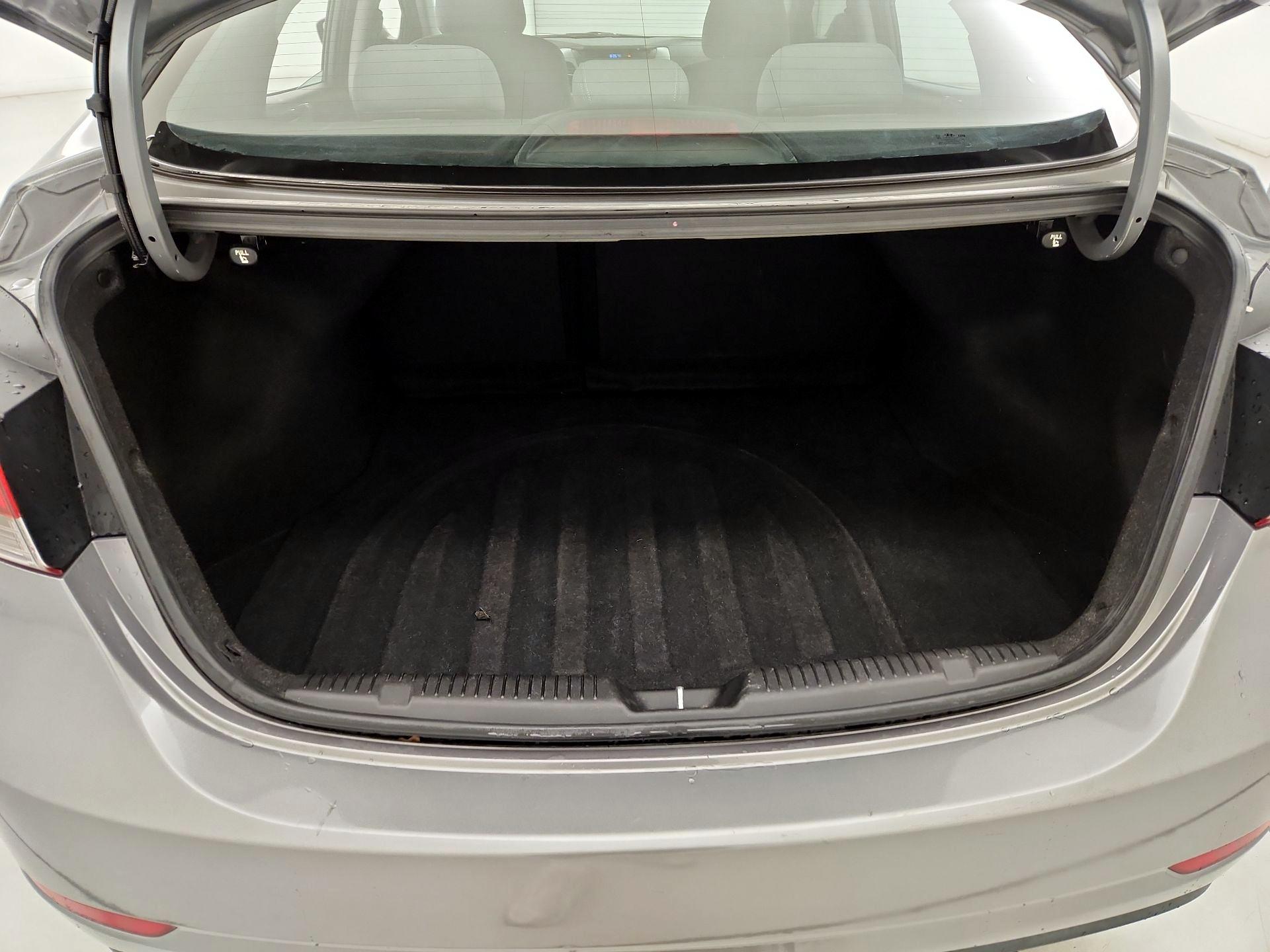 Thumbnail: 2016 Hyundai Elantra - 19