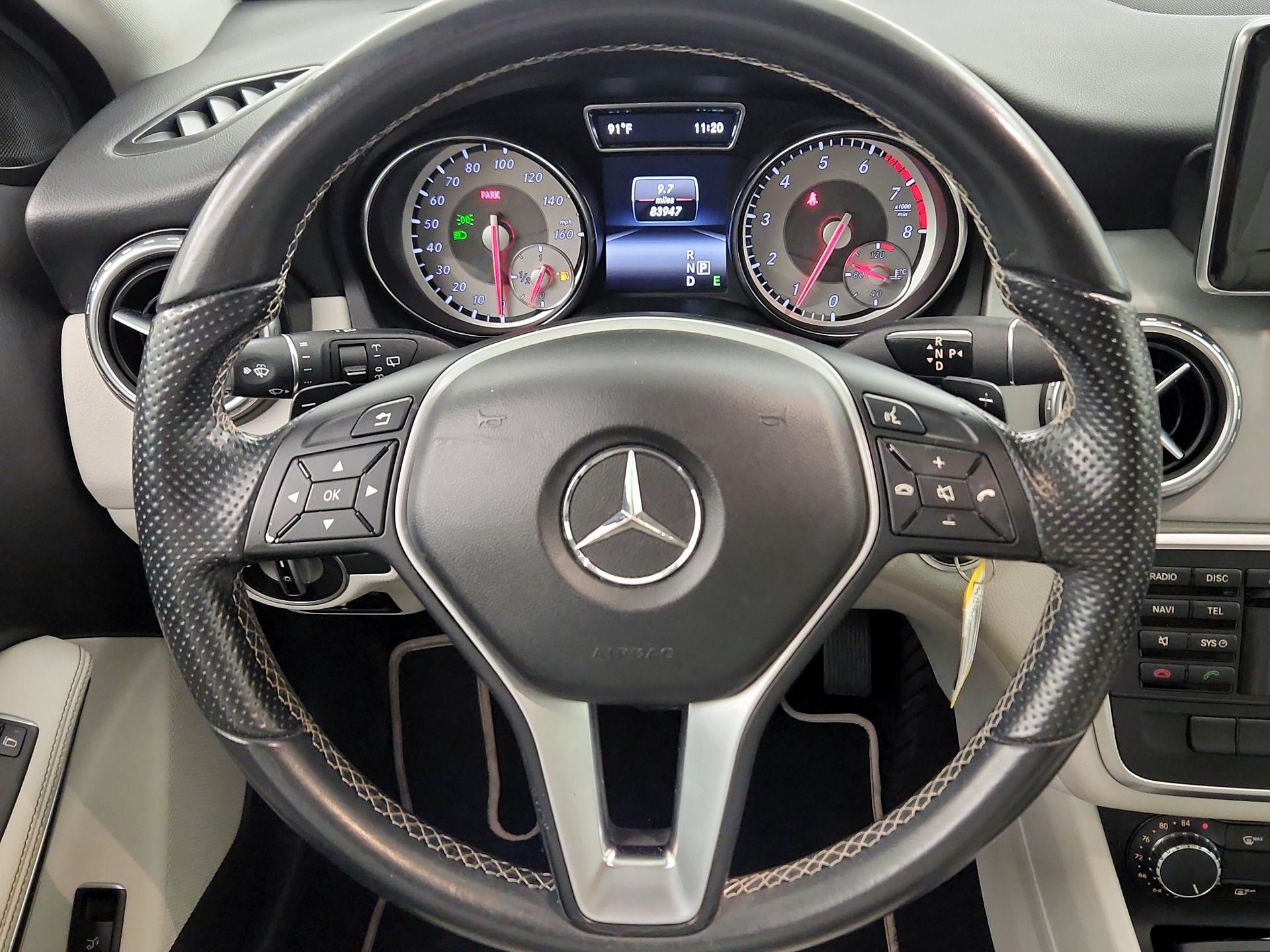 Thumbnail: 2015 Mercedes-Benz GLA - 10