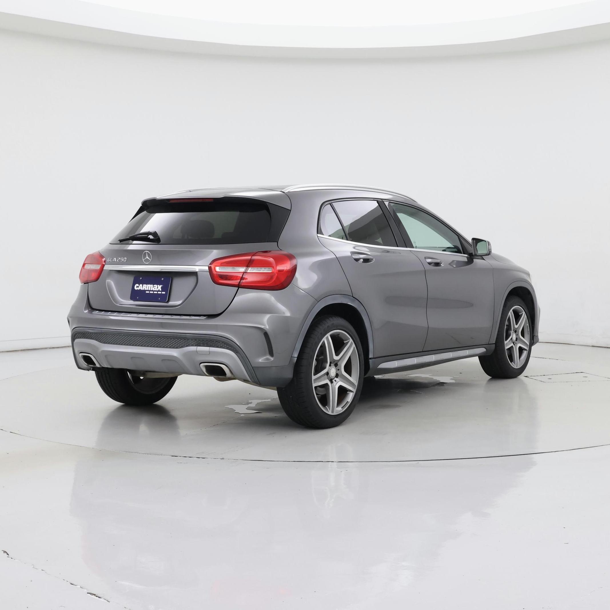 Thumbnail: 2015 Mercedes-Benz GLA - 8
