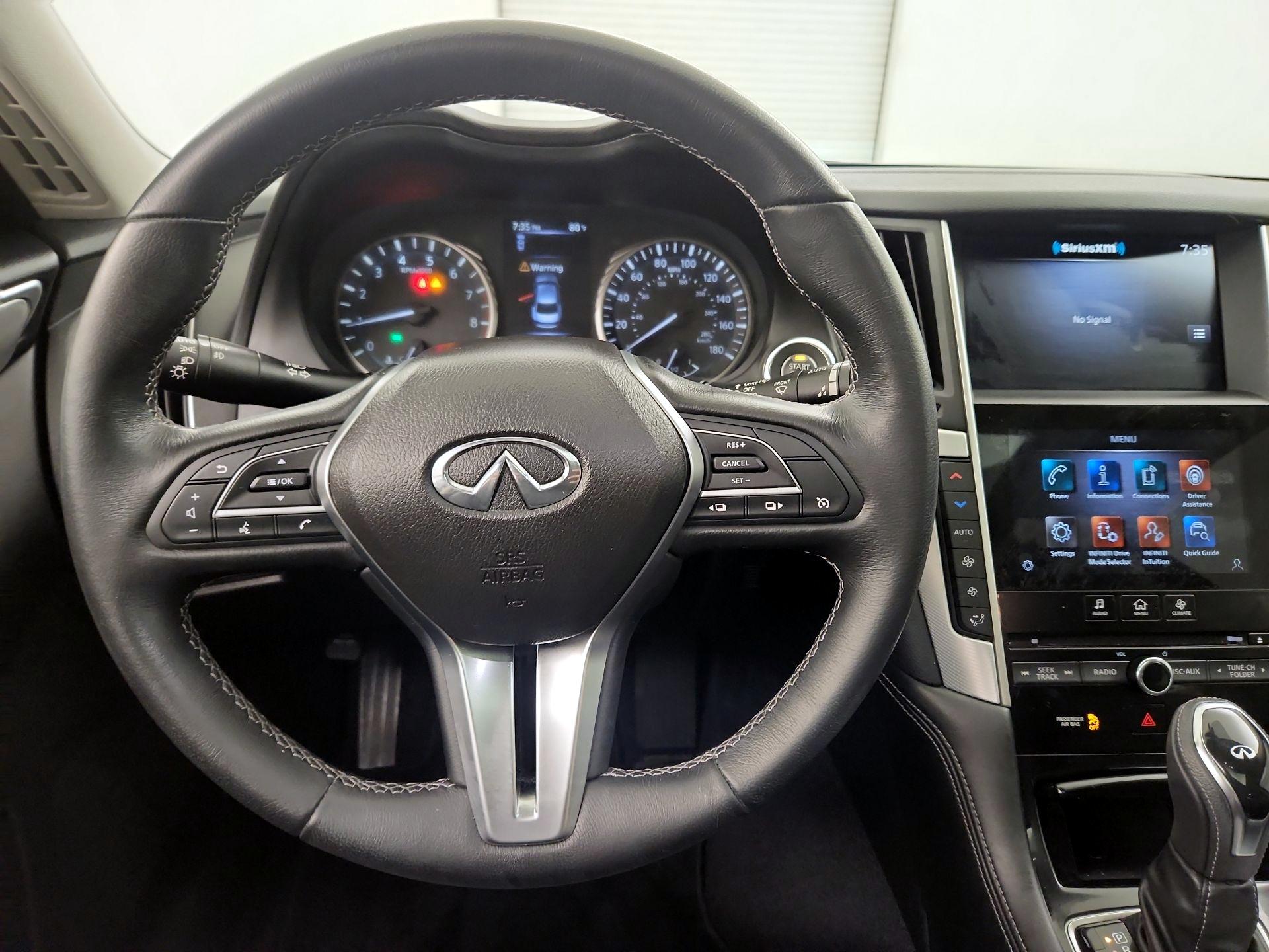 Thumbnail: 2020 INFINITI Q50 - 10