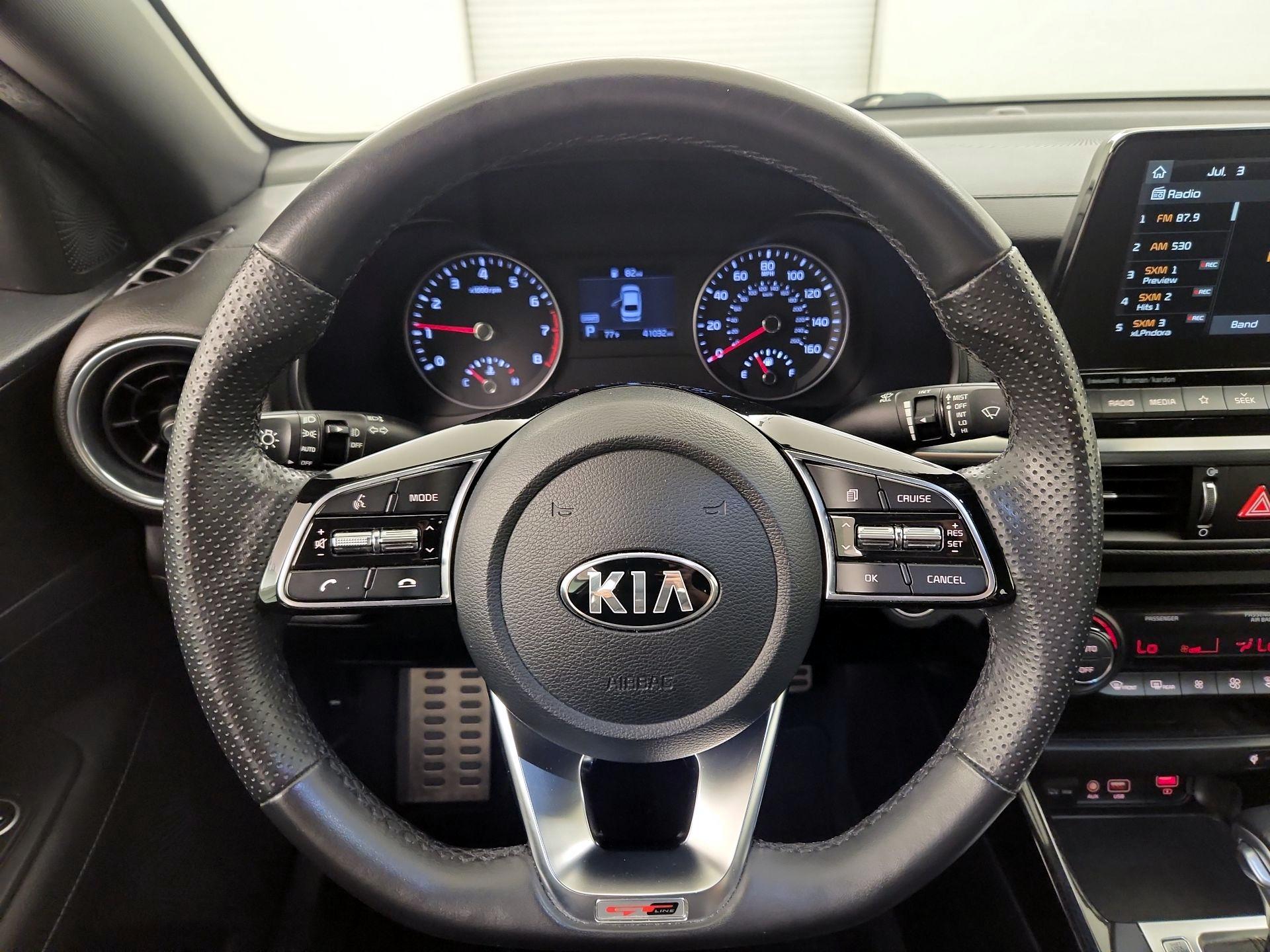 Thumbnail: 2020 Kia Forte - 10