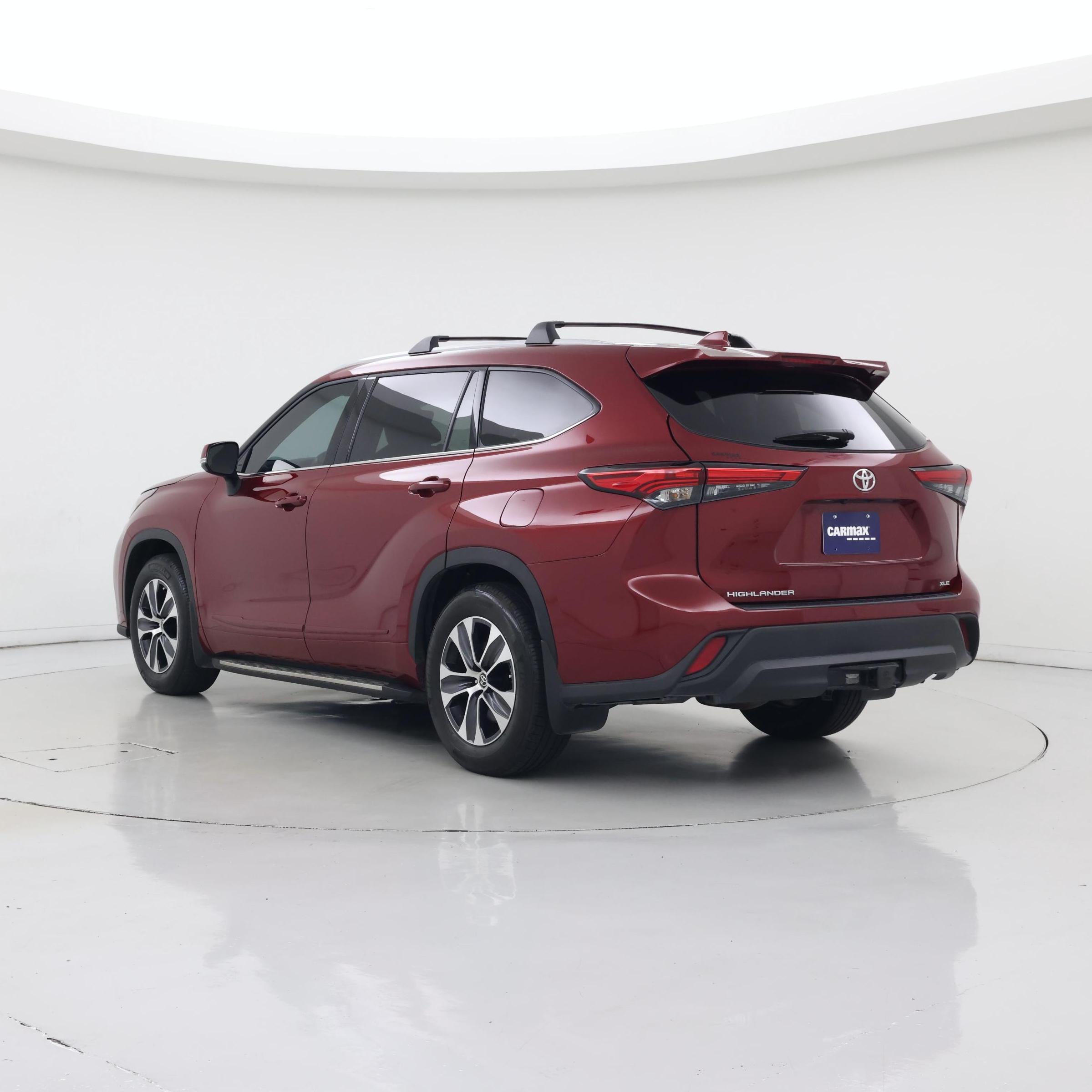 Thumbnail: 2022 Toyota Highlander - 2