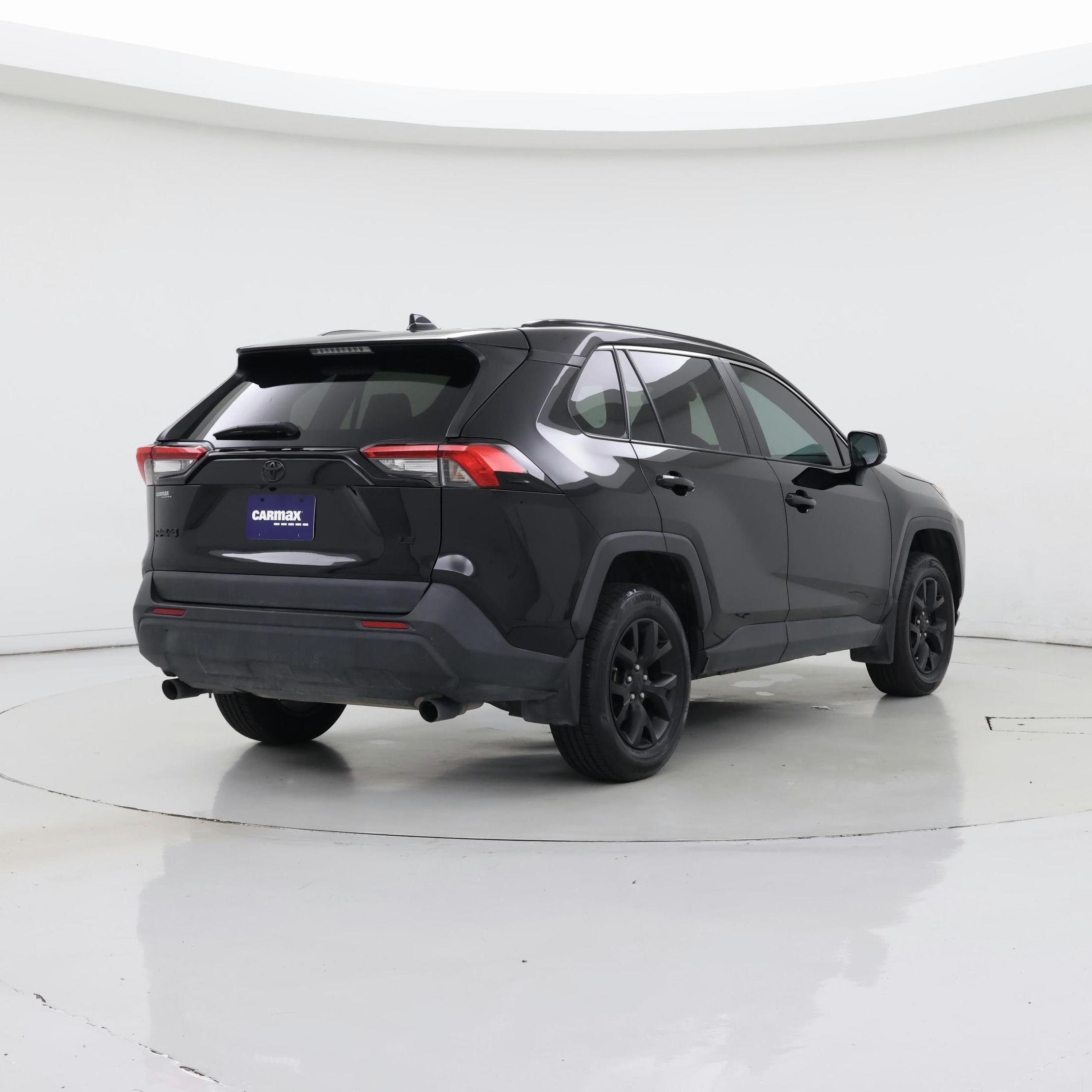 Thumbnail: 2021 Toyota RAV4 - 8