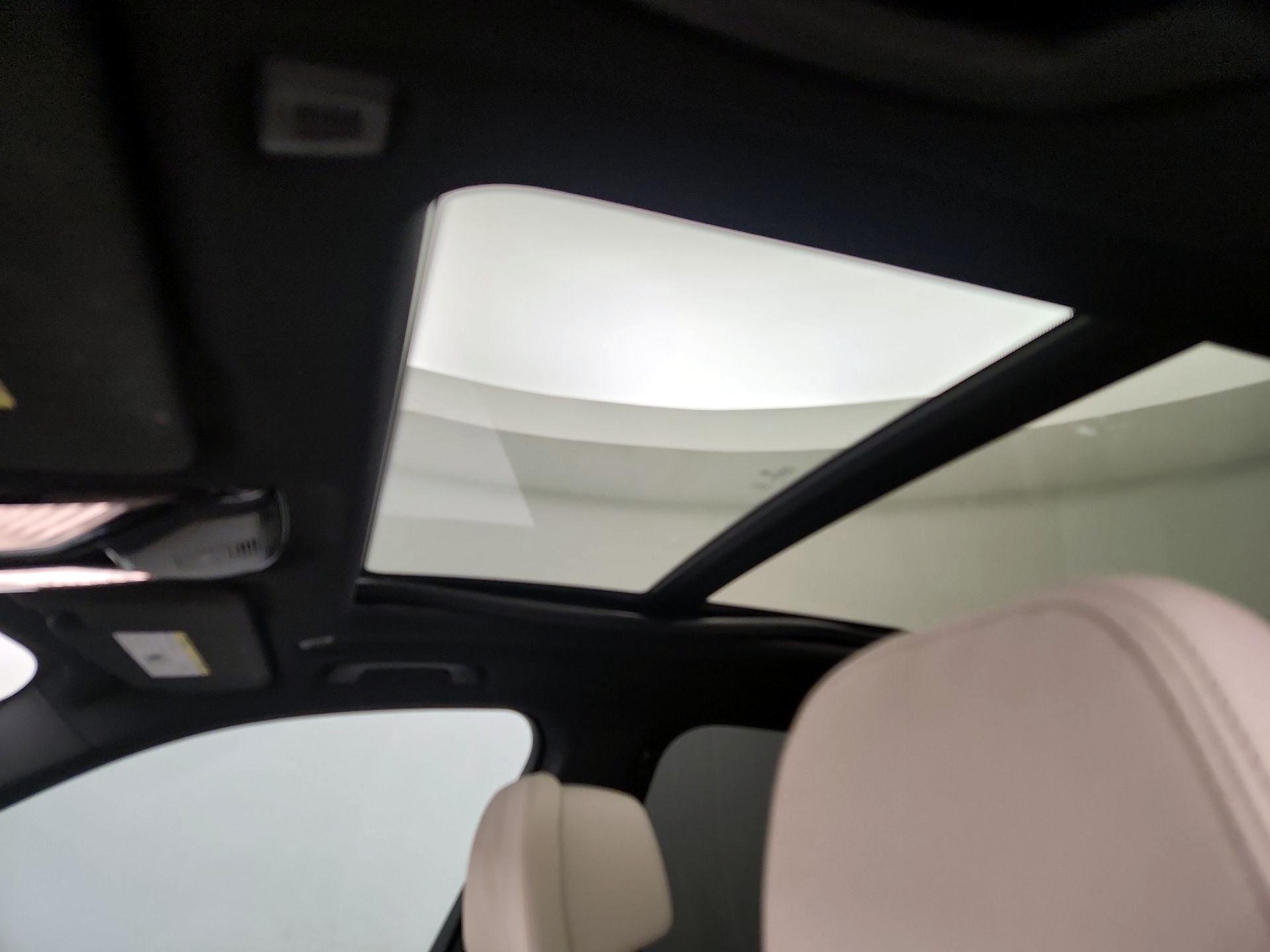 Thumbnail: 2022 BMW X5 - 20