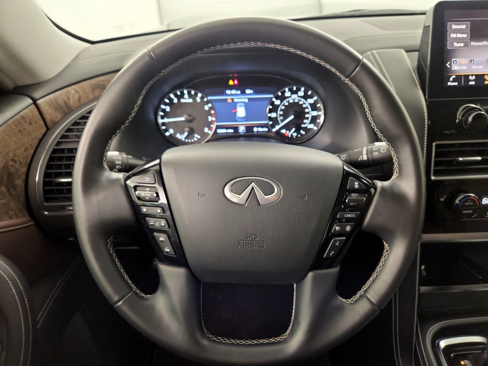 Thumbnail: 2022 INFINITI QX80 - 10