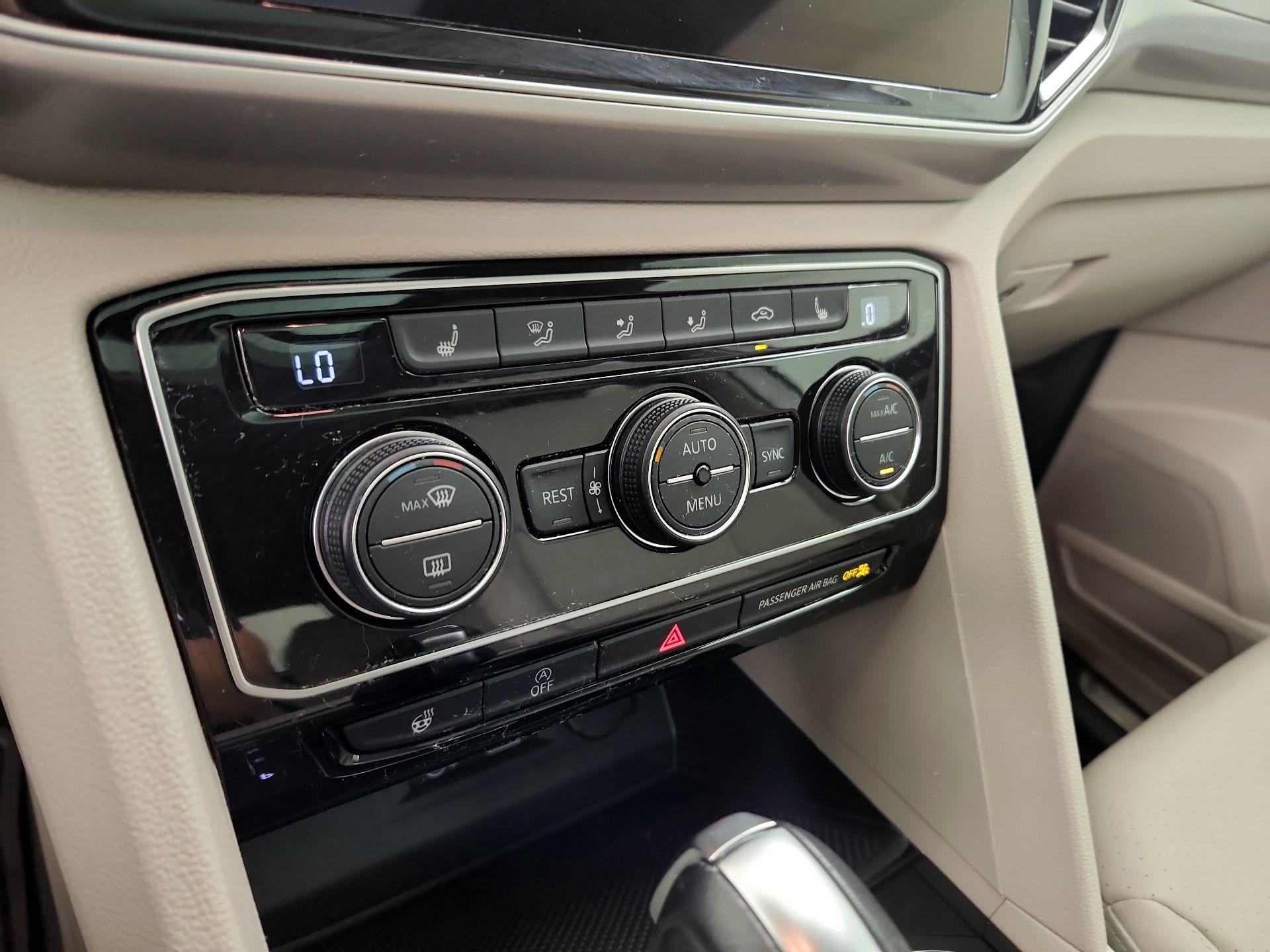 Thumbnail: 2019 Volkswagen Atlas - 17