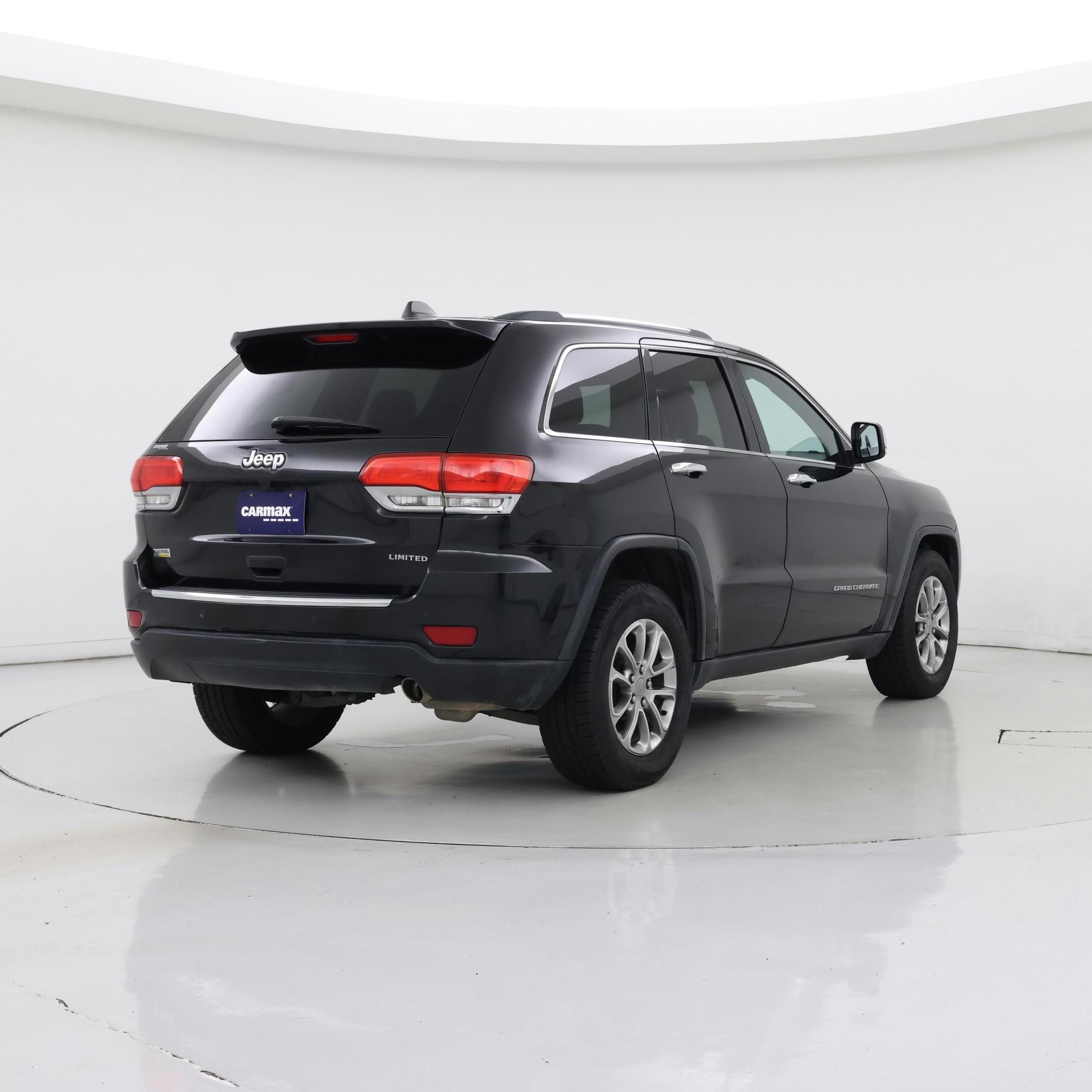 Thumbnail: 2015 Jeep Grand Cherokee - 8