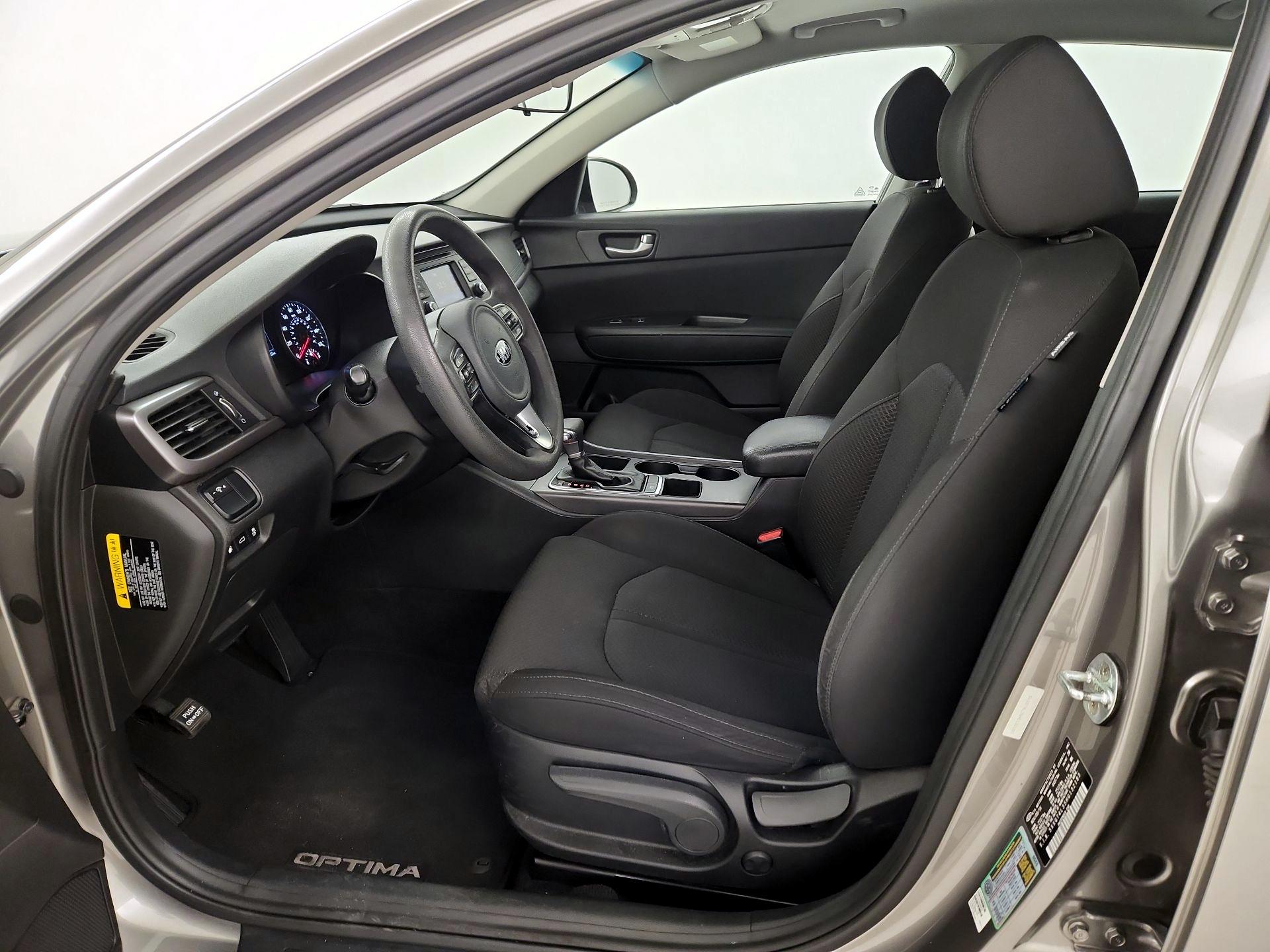 Thumbnail: 2017 Kia Optima - 11
