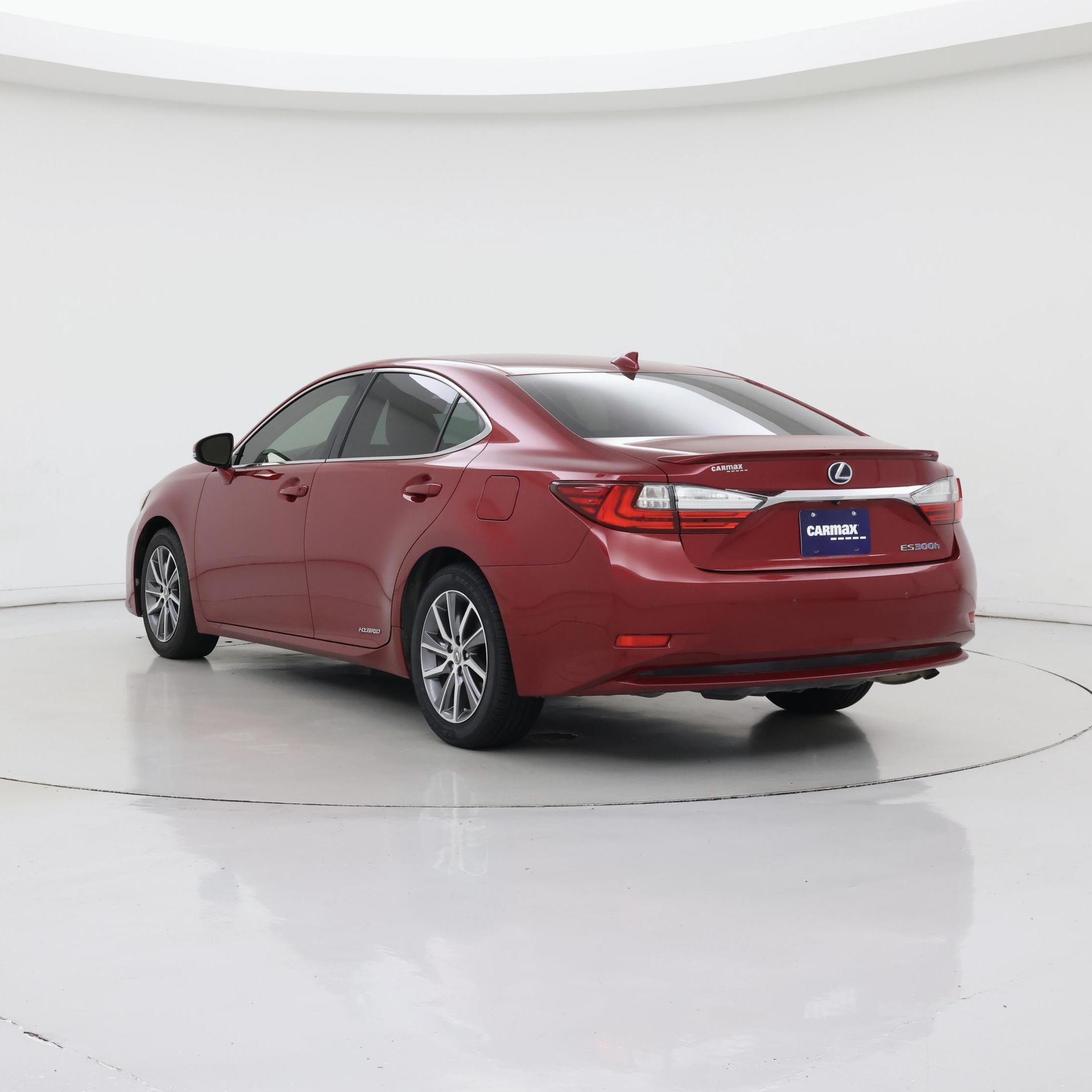 Thumbnail: 2018 Lexus ES - 2