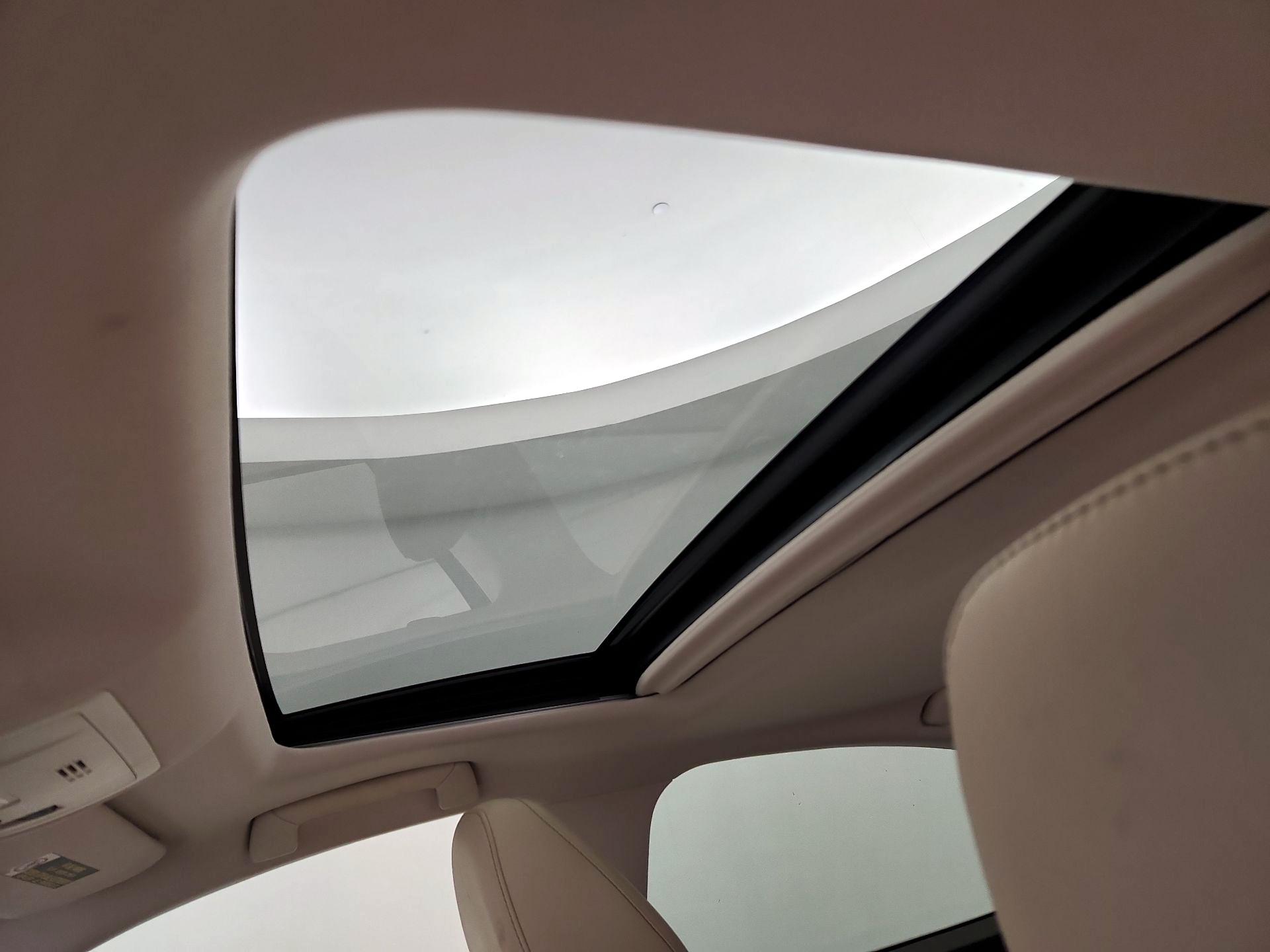 Thumbnail: 2018 Lexus ES - 20