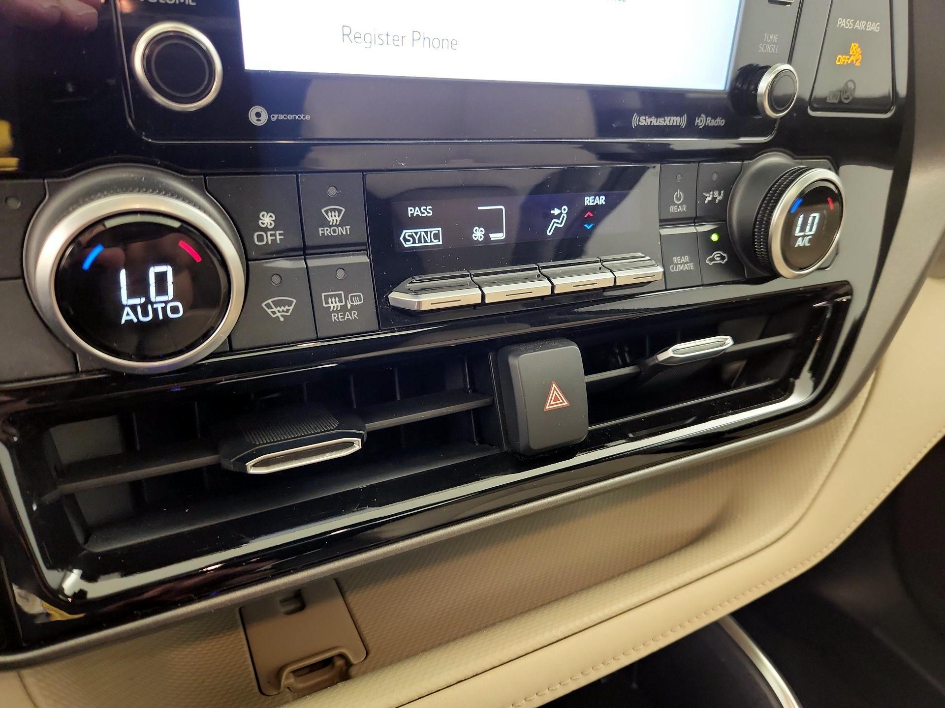 Thumbnail: 2021 Toyota Highlander - 16