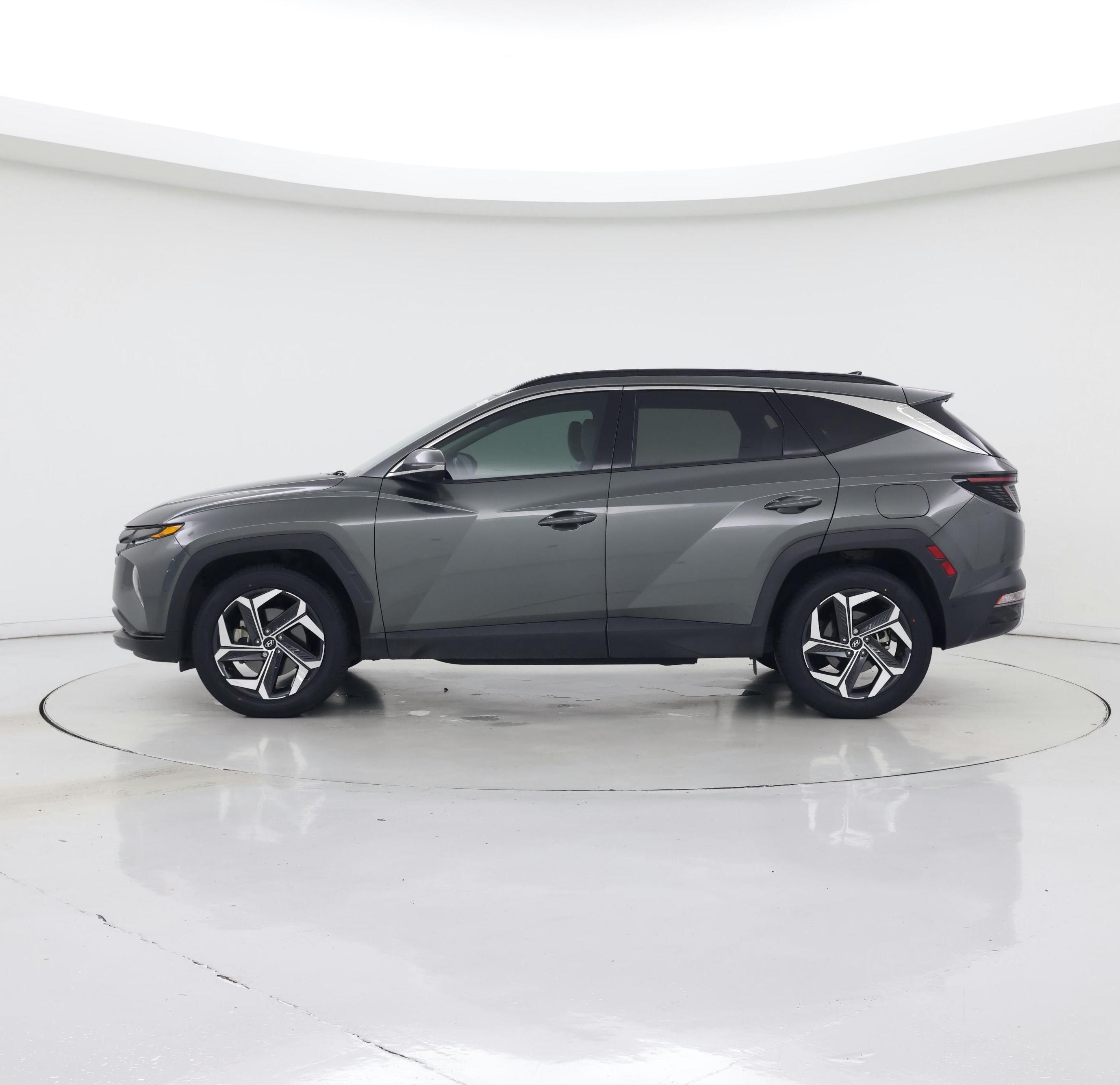 Thumbnail: 2022 Hyundai Tucson - 3