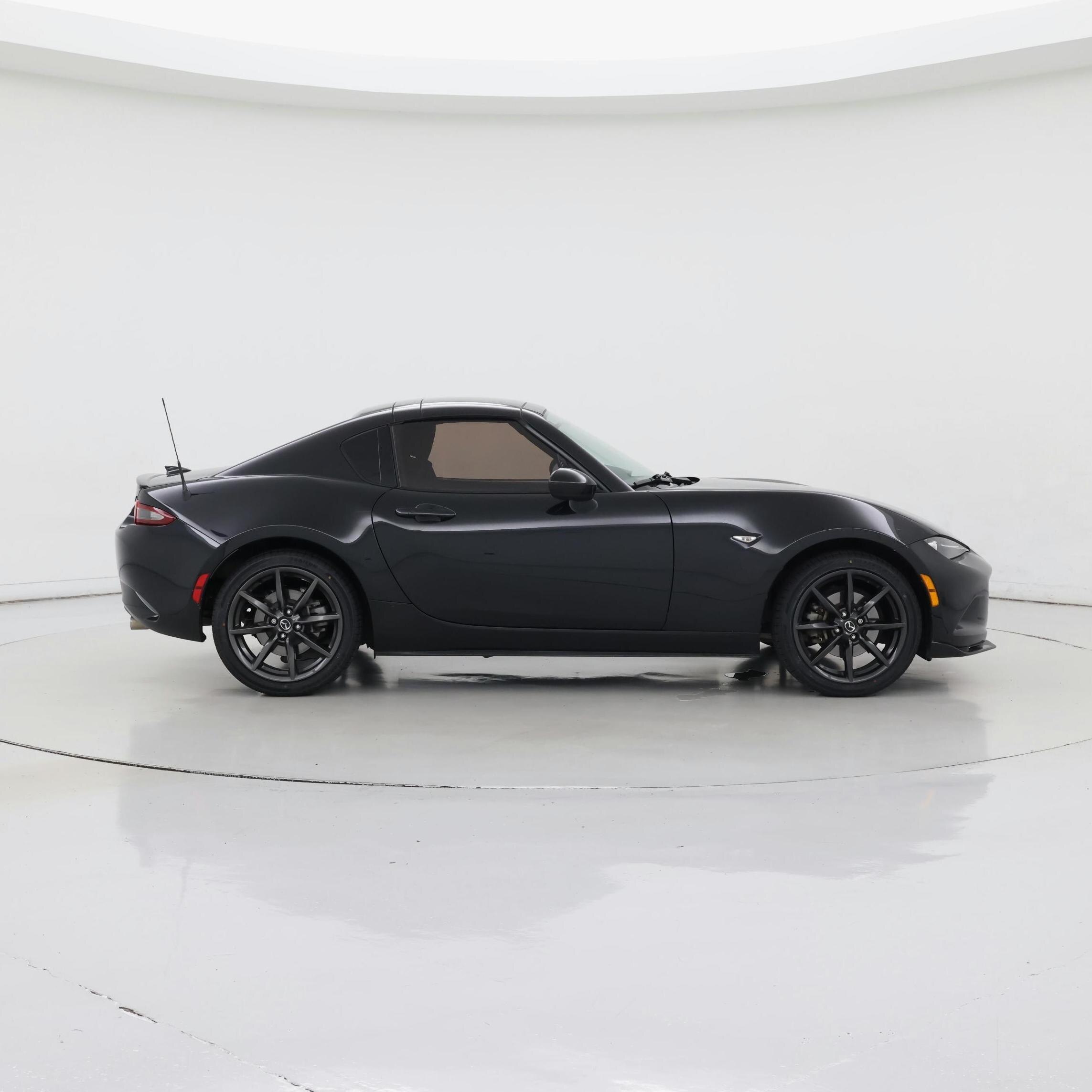 Thumbnail: 2017 Mazda MX-5 Miata - 7