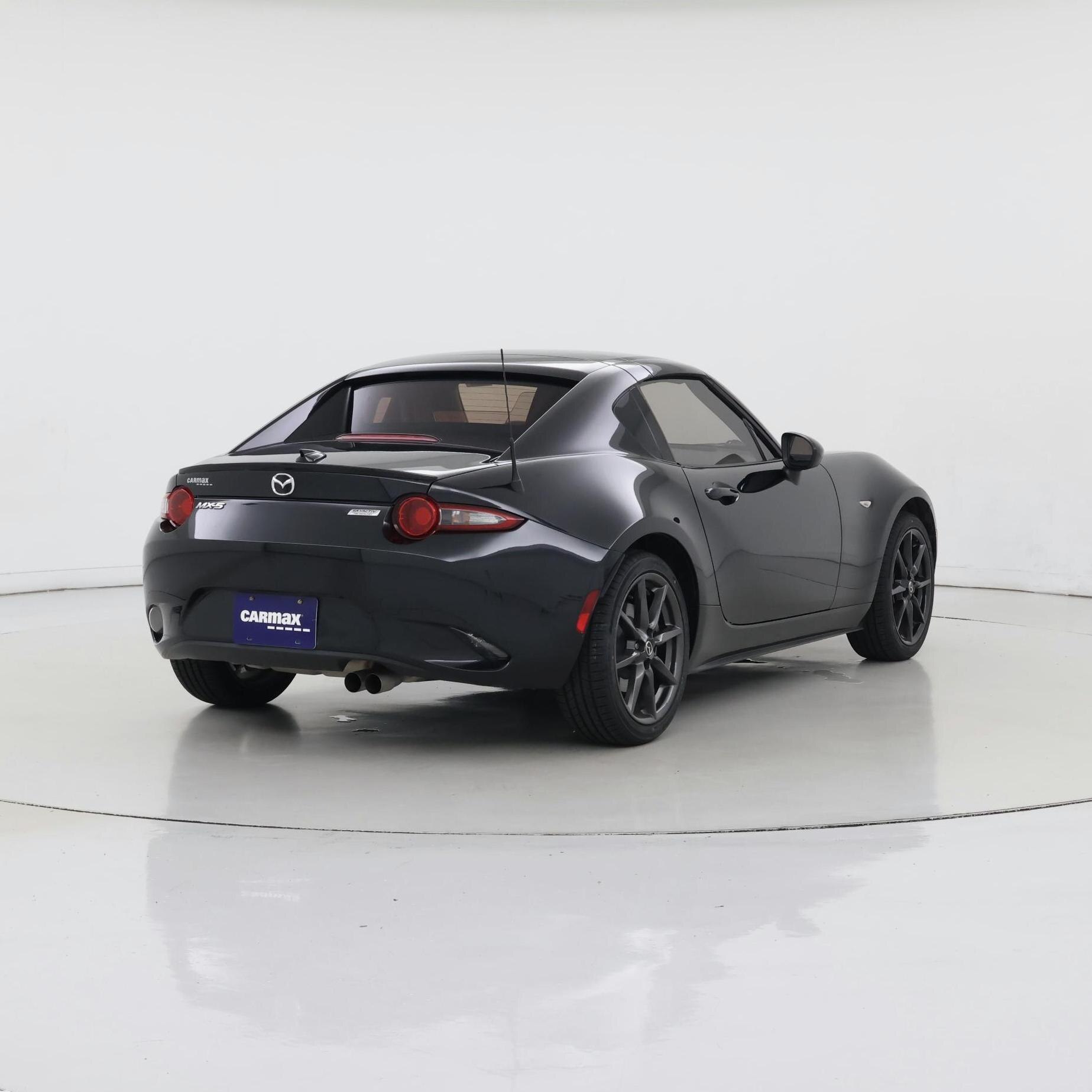 Thumbnail: 2017 Mazda MX-5 Miata - 8