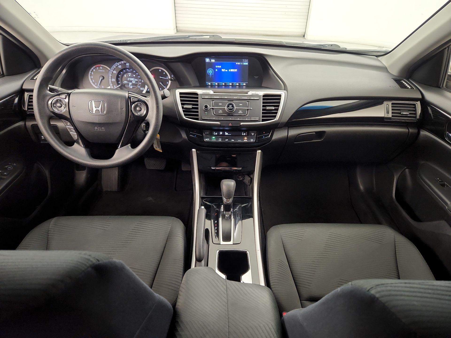 Thumbnail: 2016 Honda Accord - 9