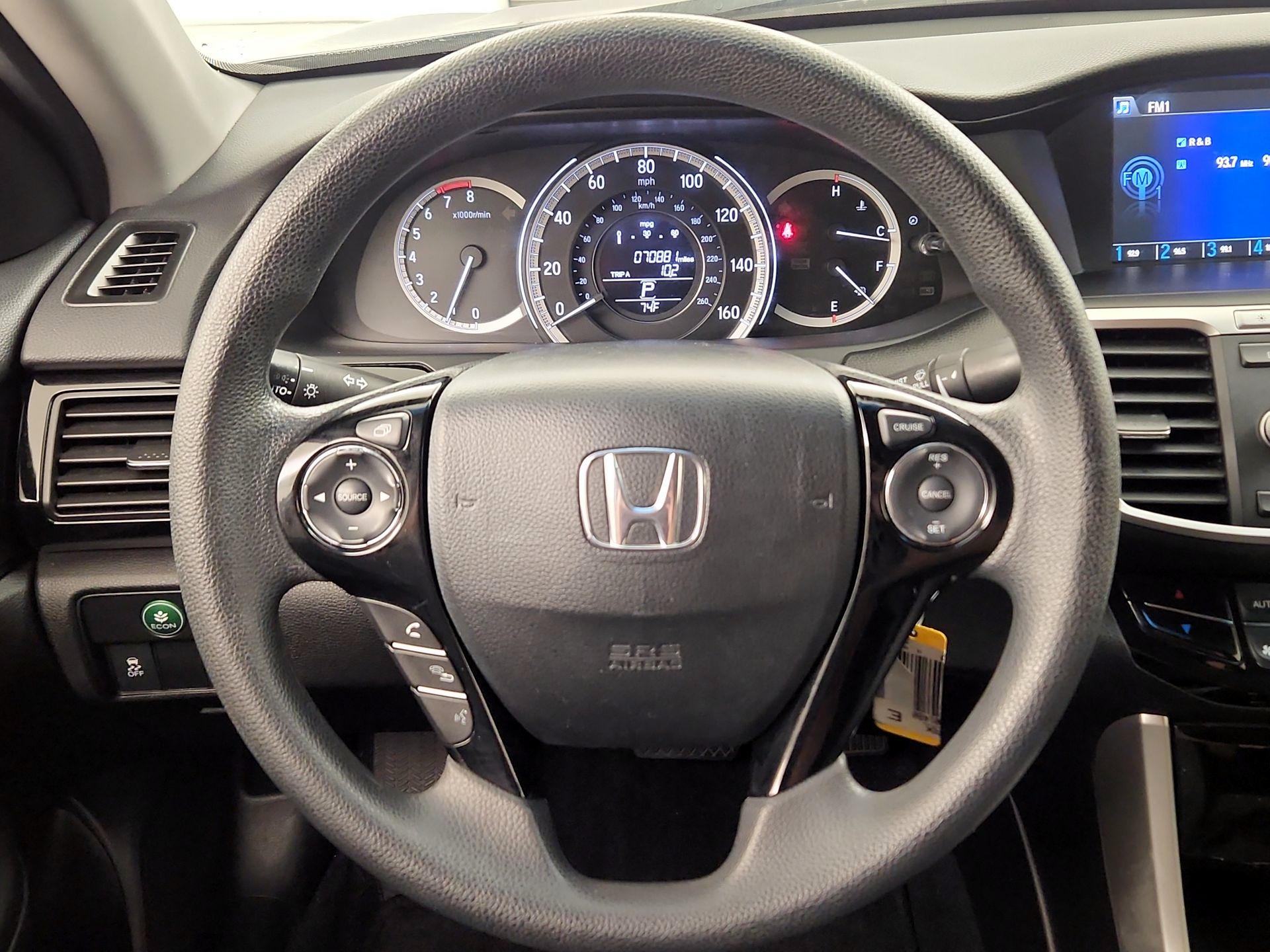 Thumbnail: 2016 Honda Accord - 10