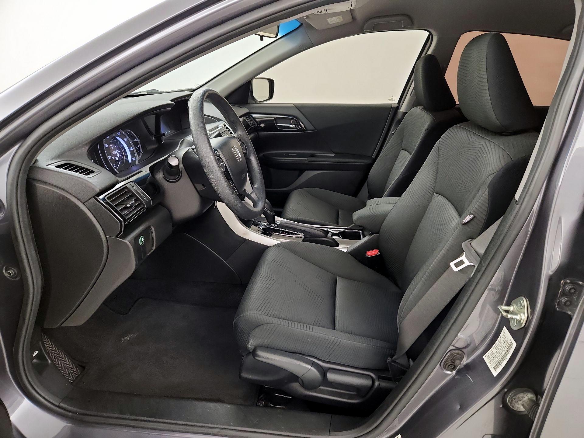 Thumbnail: 2016 Honda Accord - 11