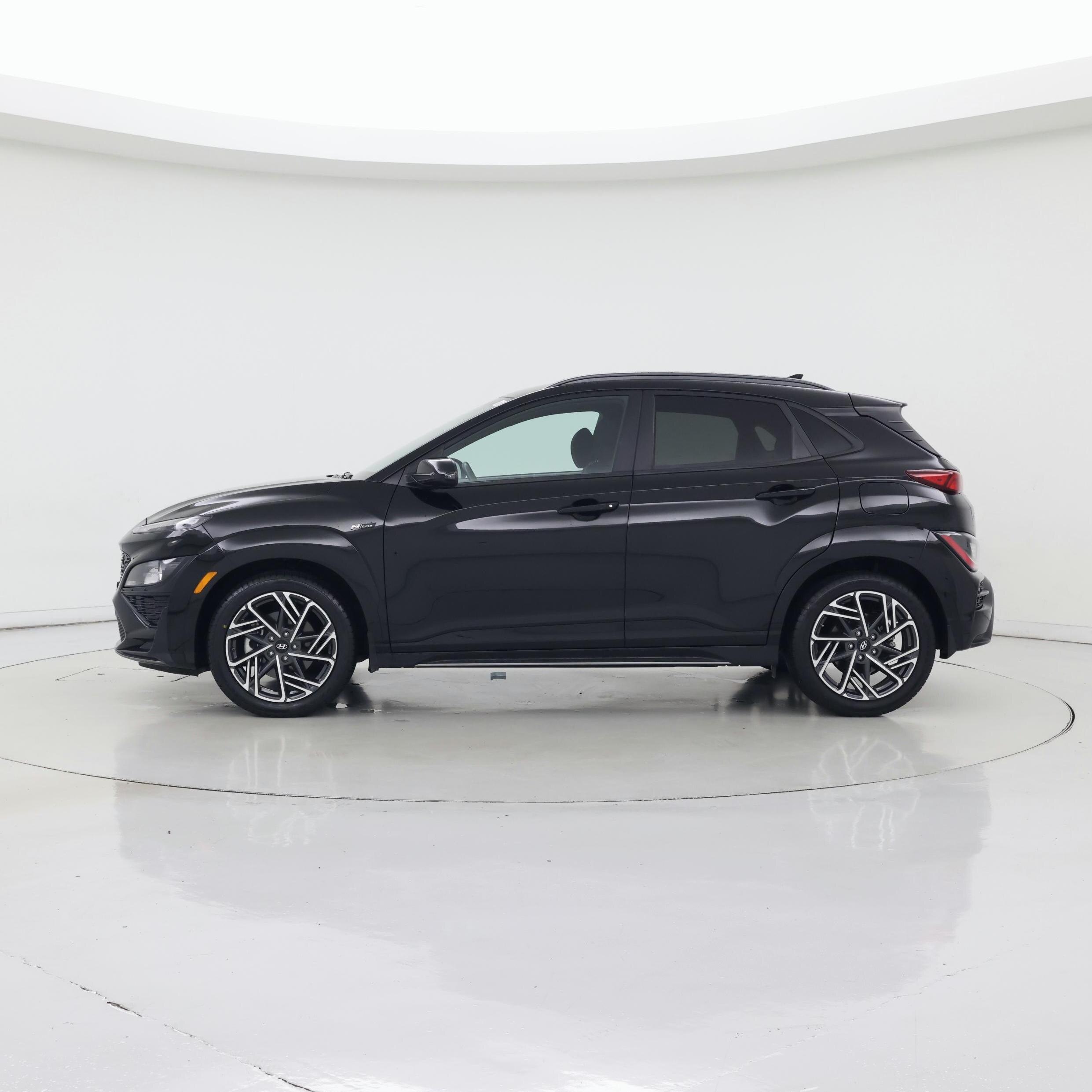 Thumbnail: 2022 Hyundai Kona - 3