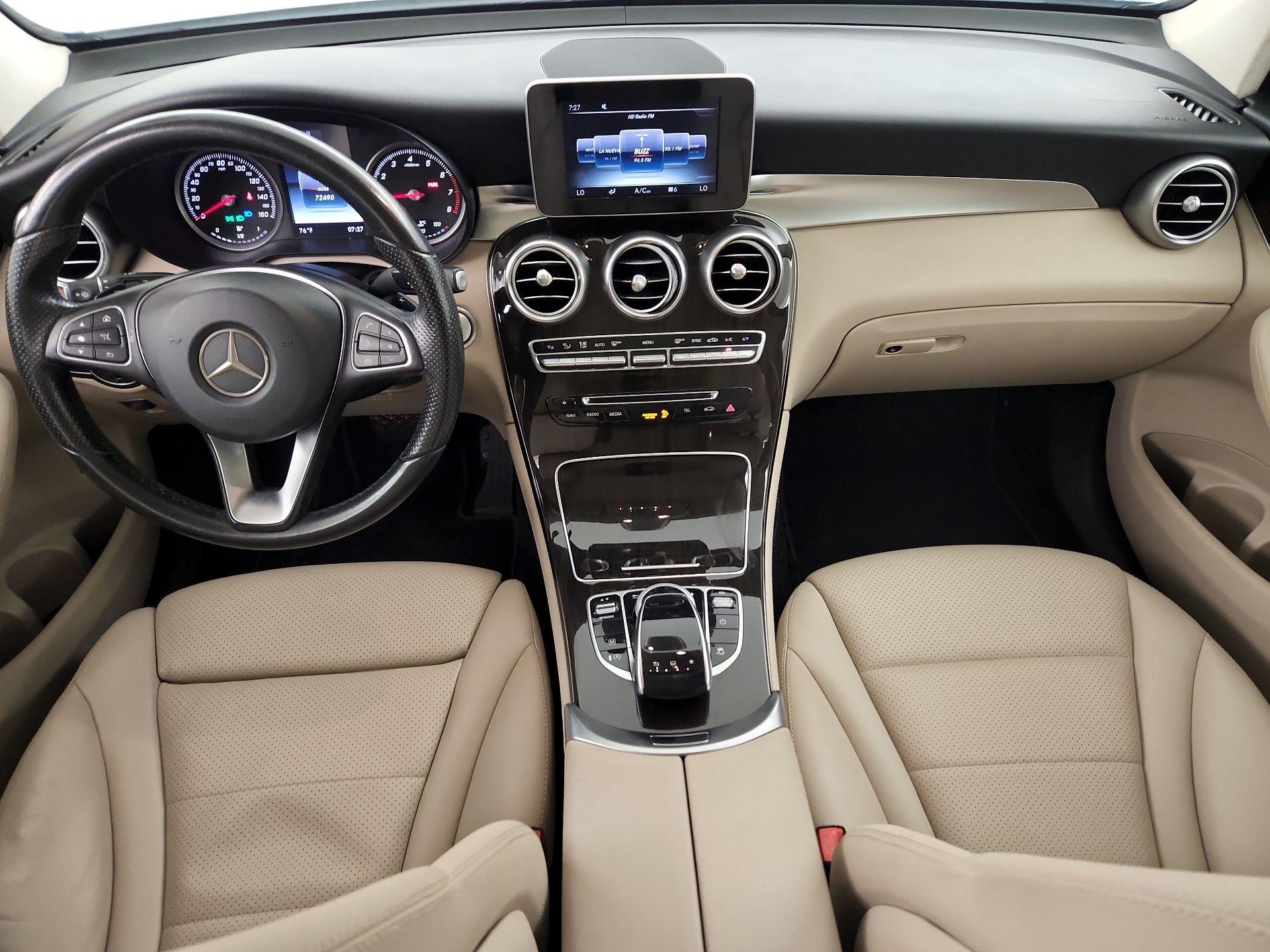 Thumbnail: 2016 Mercedes-Benz GLC - 9