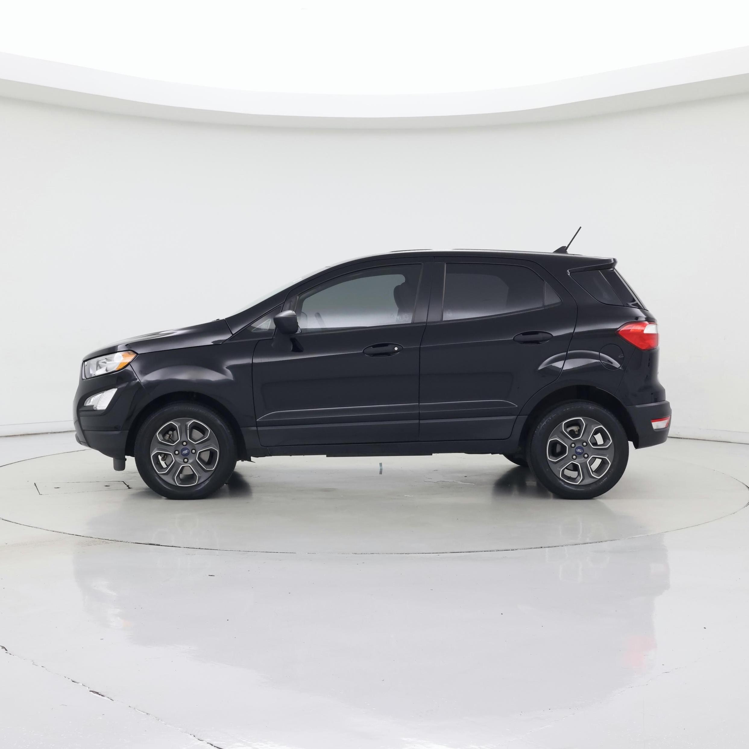 Thumbnail: 2021 Ford EcoSport - 3
