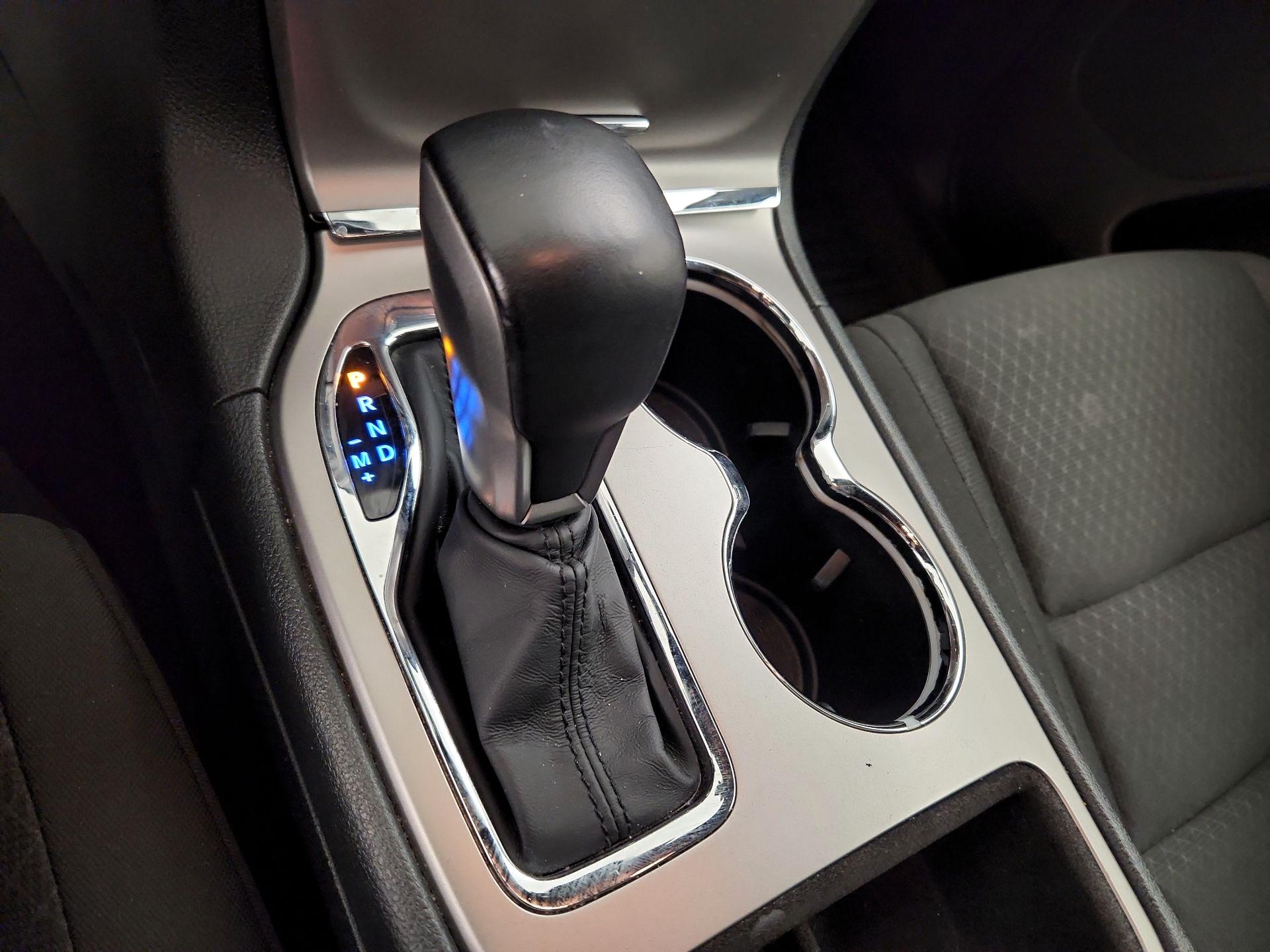 Thumbnail: 2018 Jeep Grand Cherokee - 17