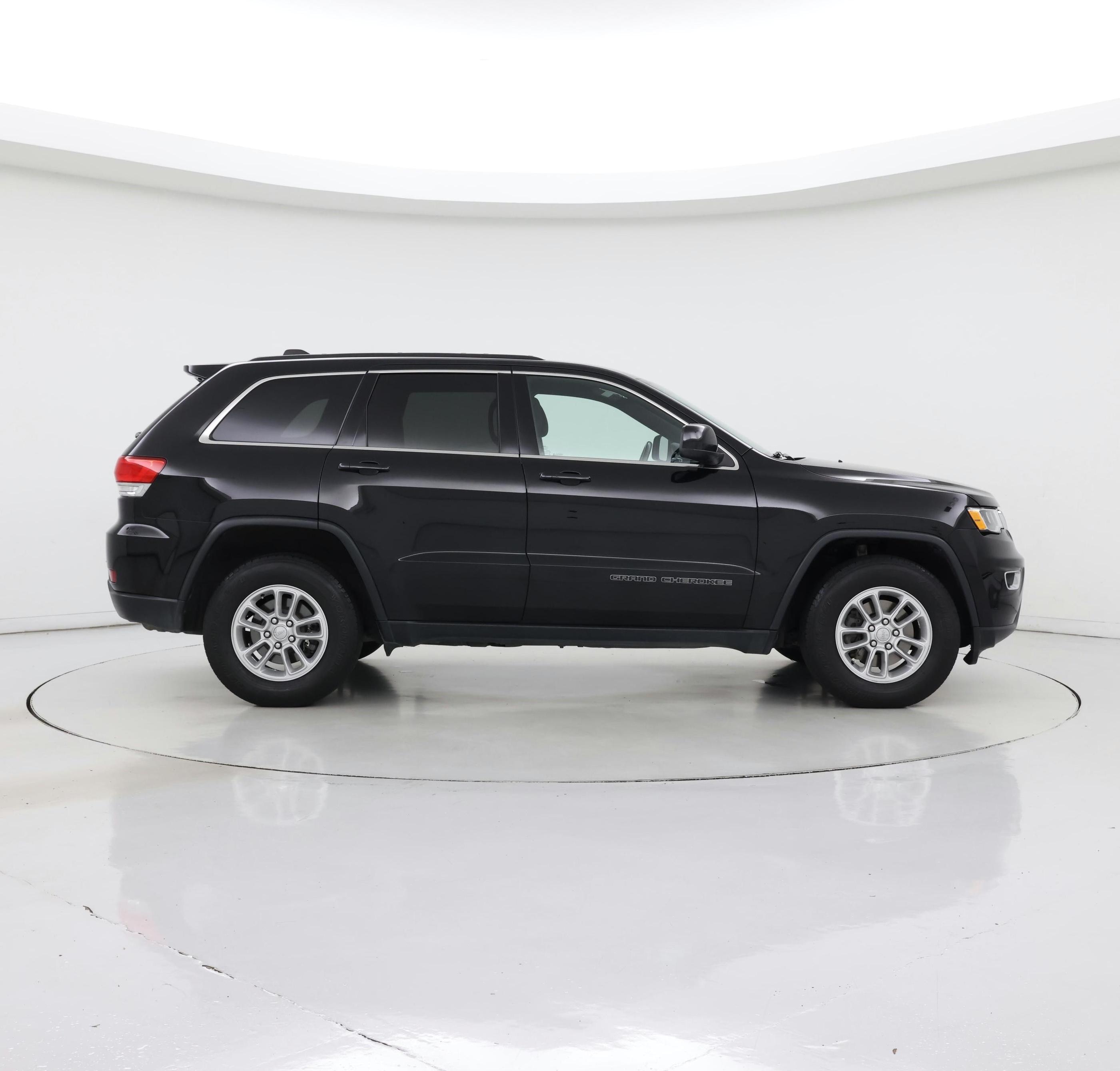 Thumbnail: 2018 Jeep Grand Cherokee - 7