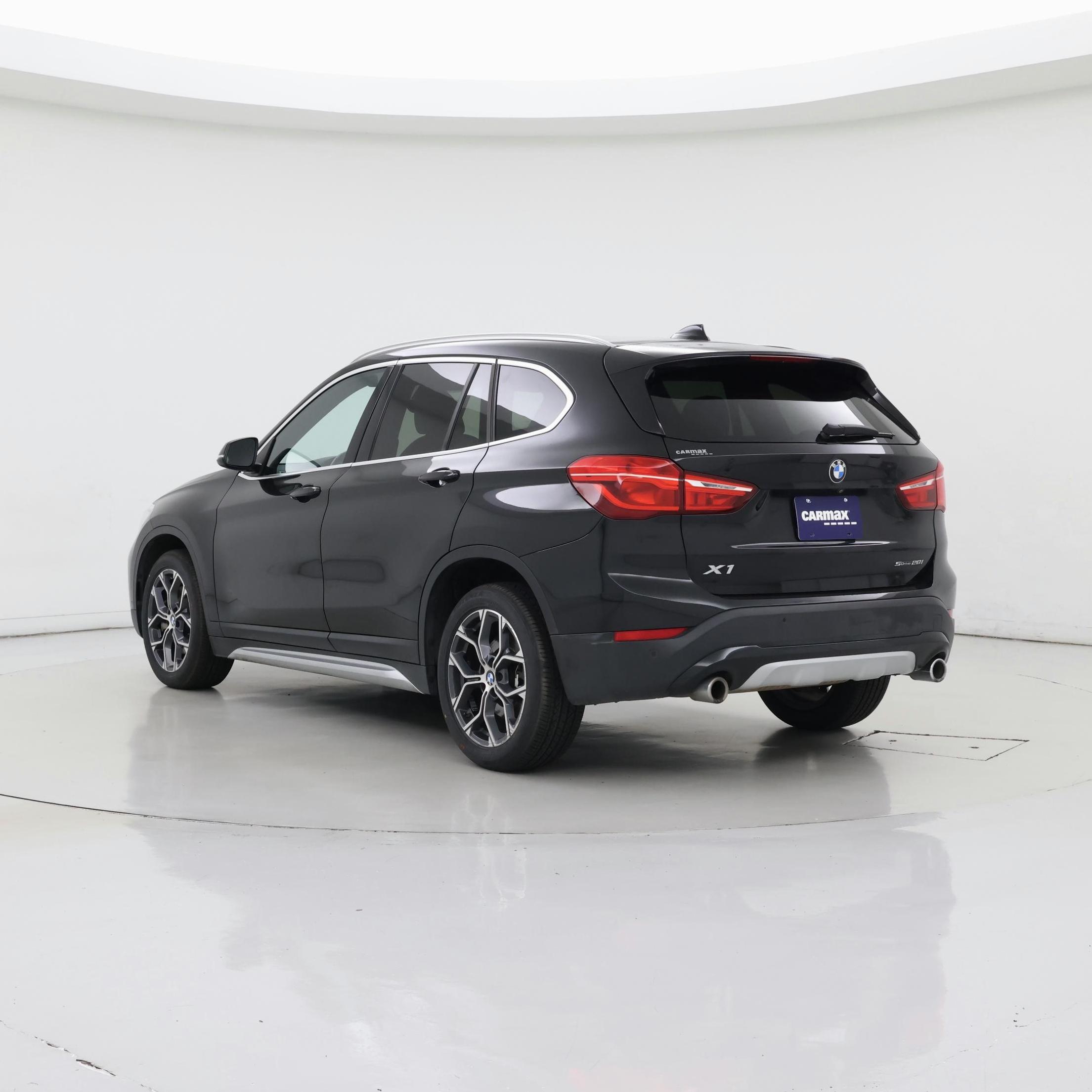 Thumbnail: 2022 BMW X1 - 2