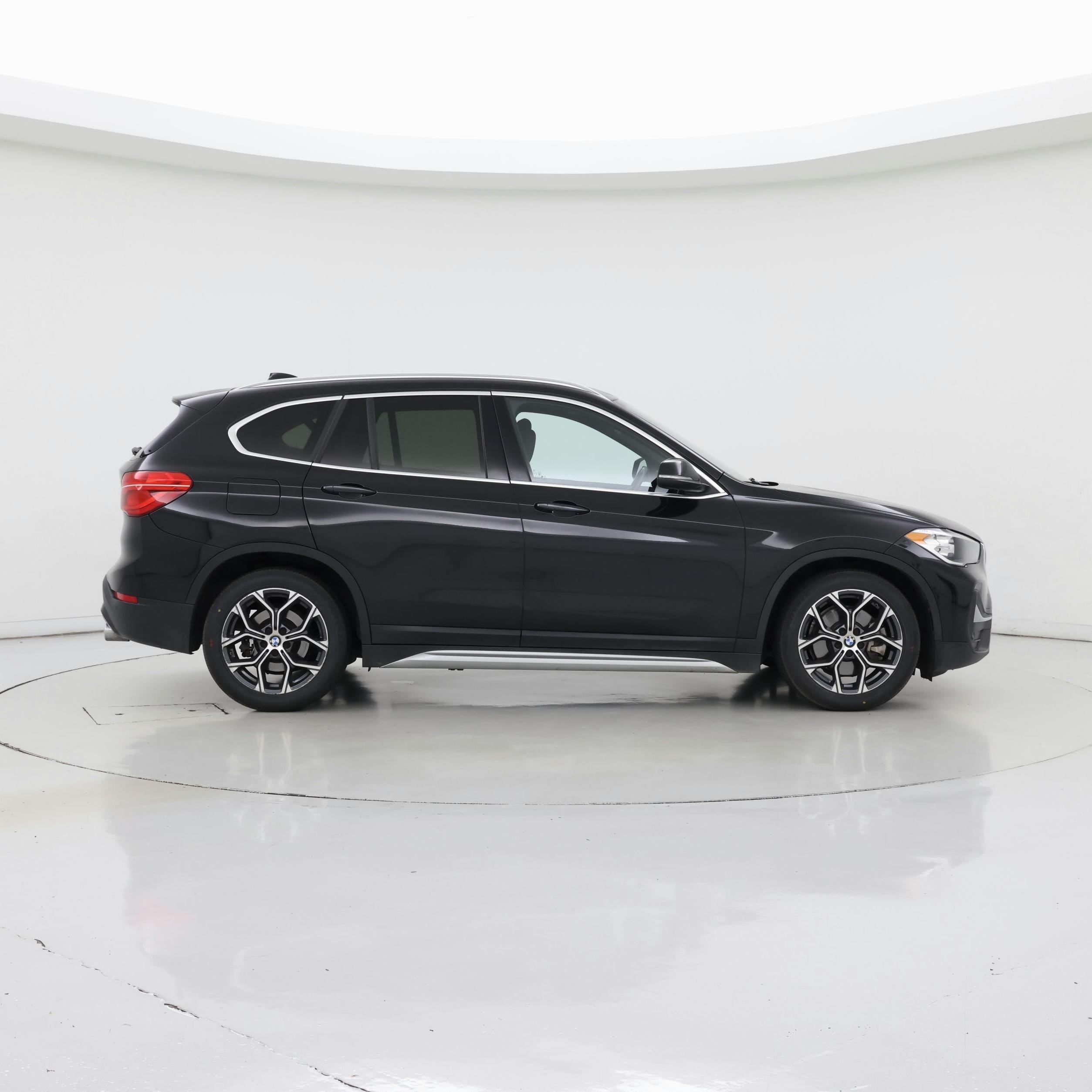 Thumbnail: 2022 BMW X1 - 7