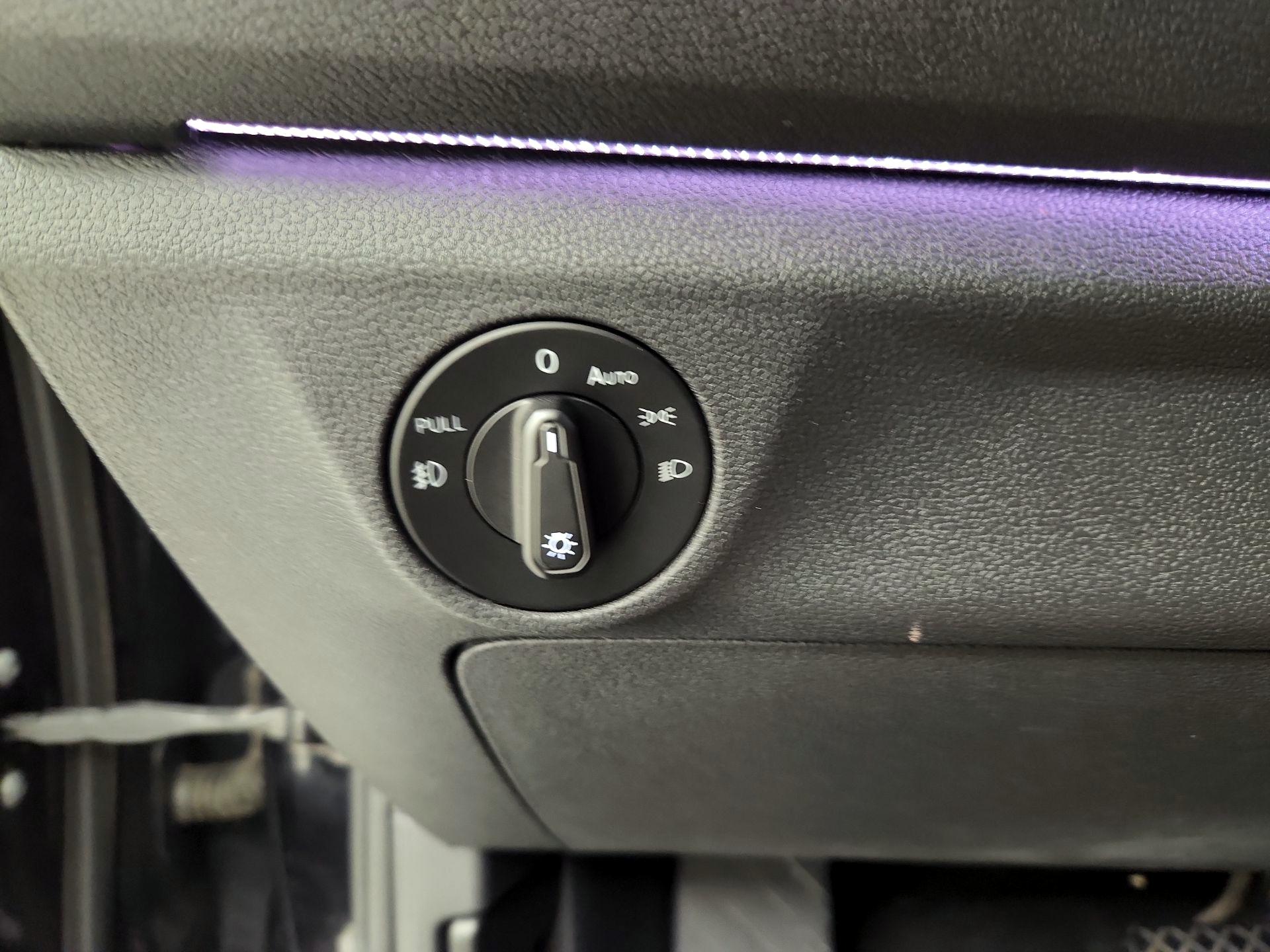 Thumbnail: 2019 Volkswagen Jetta - 13