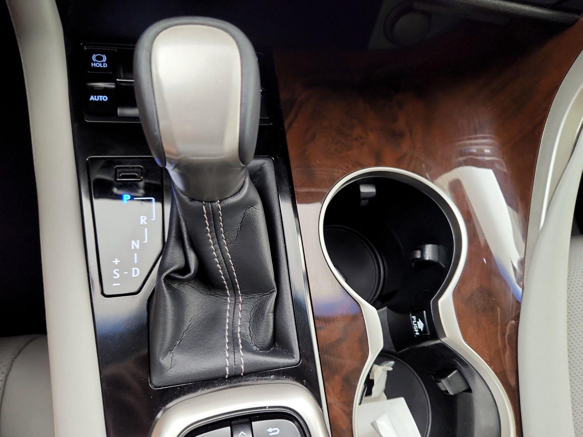 Thumbnail: 2017 Lexus RX - 17