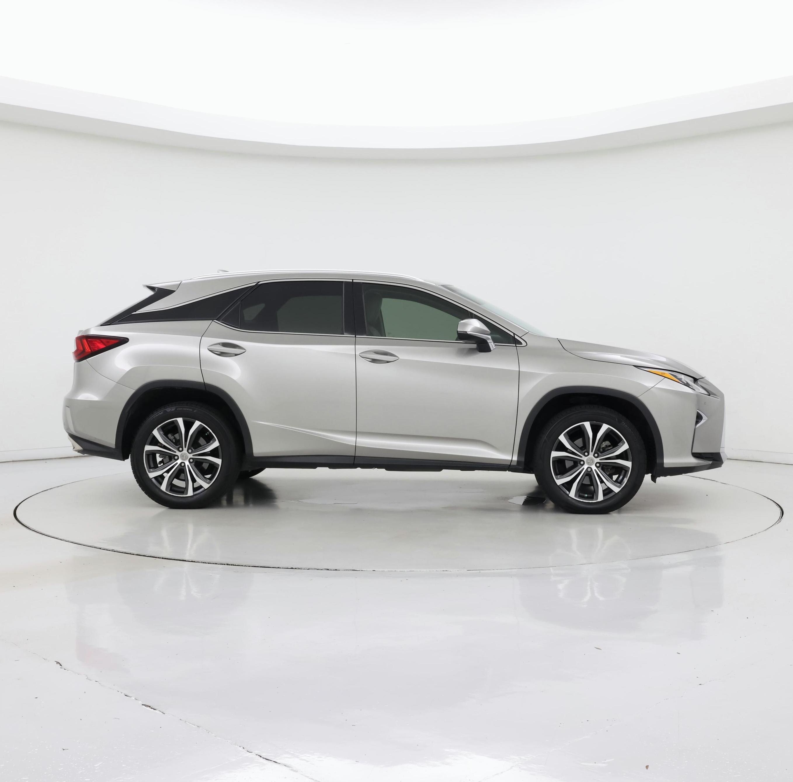 Thumbnail: 2017 Lexus RX - 7