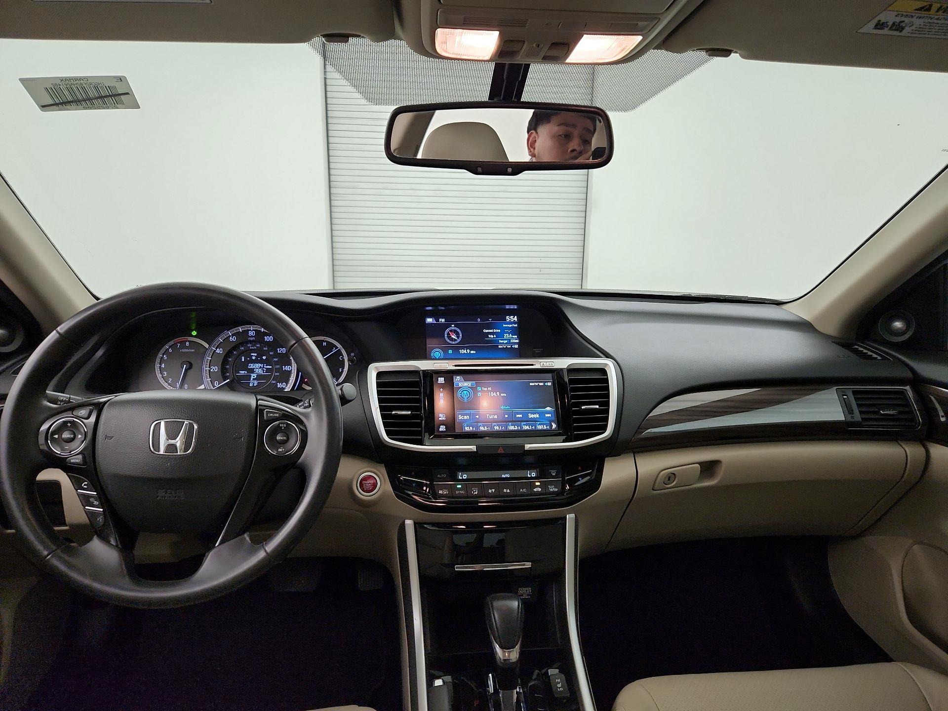 Thumbnail: 2017 Honda Accord - 9