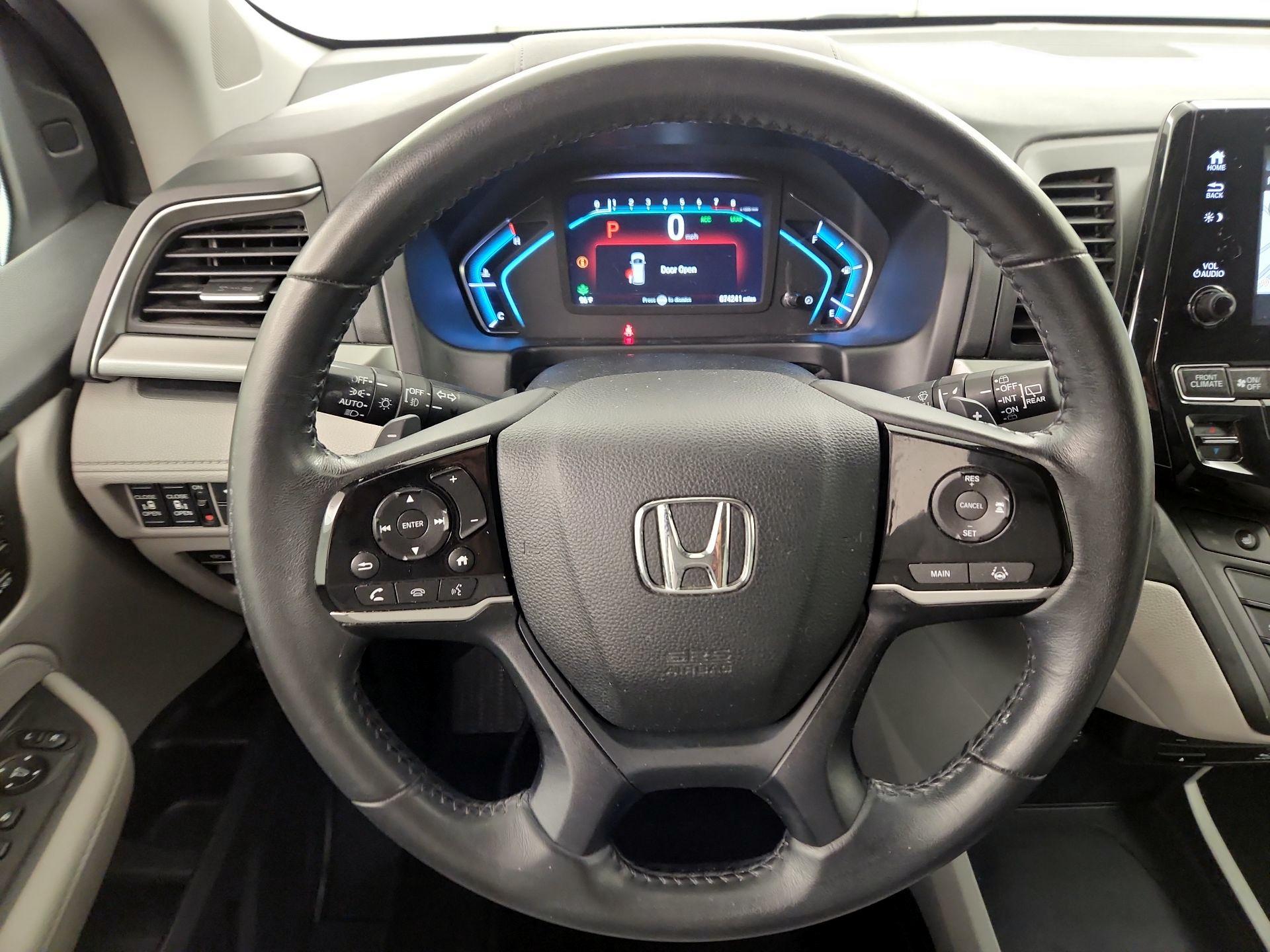 Thumbnail: 2019 Honda Odyssey - 10