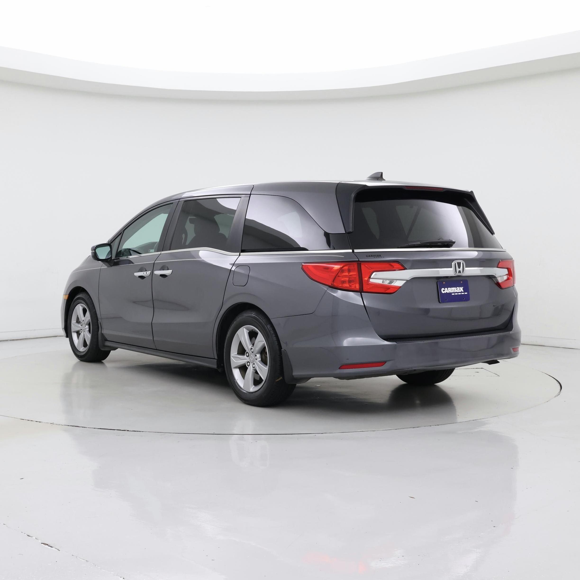 Thumbnail: 2019 Honda Odyssey - 2