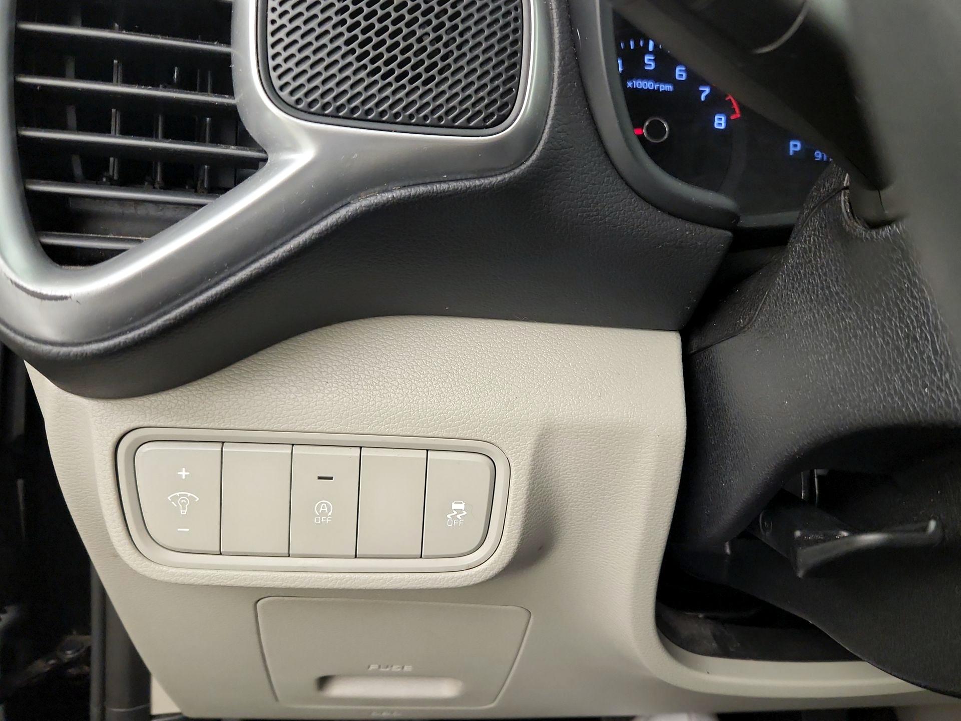 Thumbnail: 2020 Kia Soul - 13