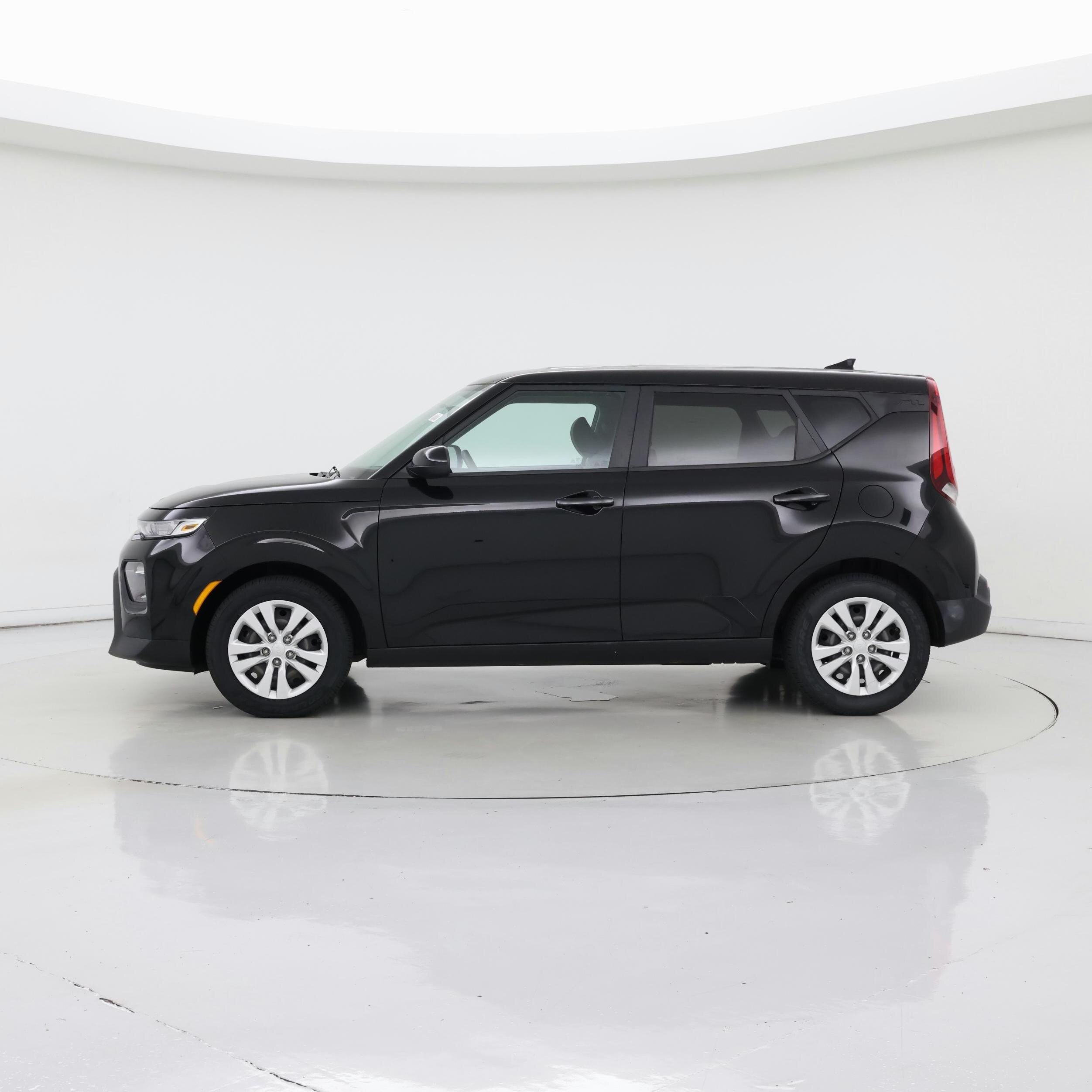 Thumbnail: 2020 Kia Soul - 3