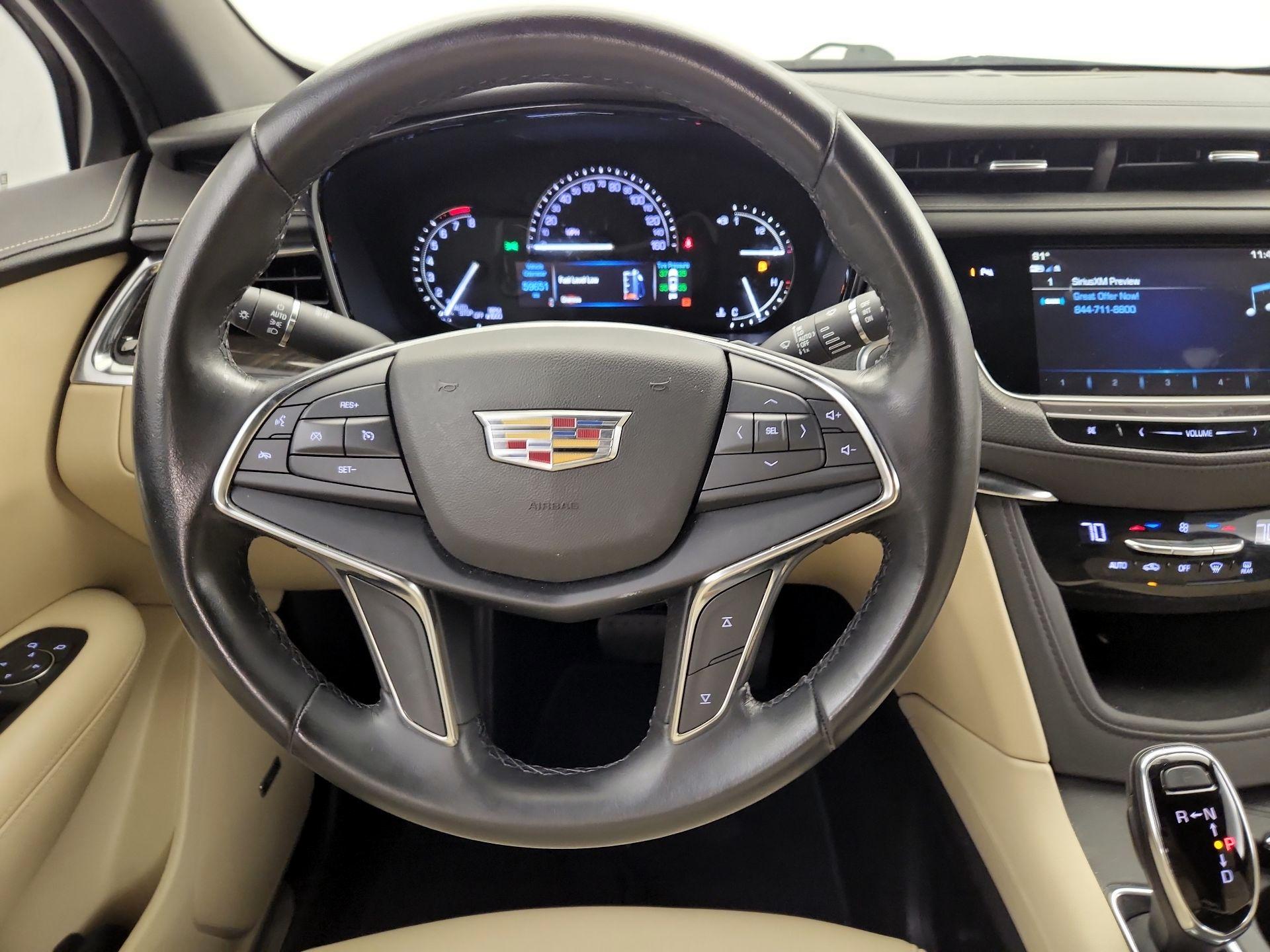 Thumbnail: 2019 Cadillac XT5 - 10