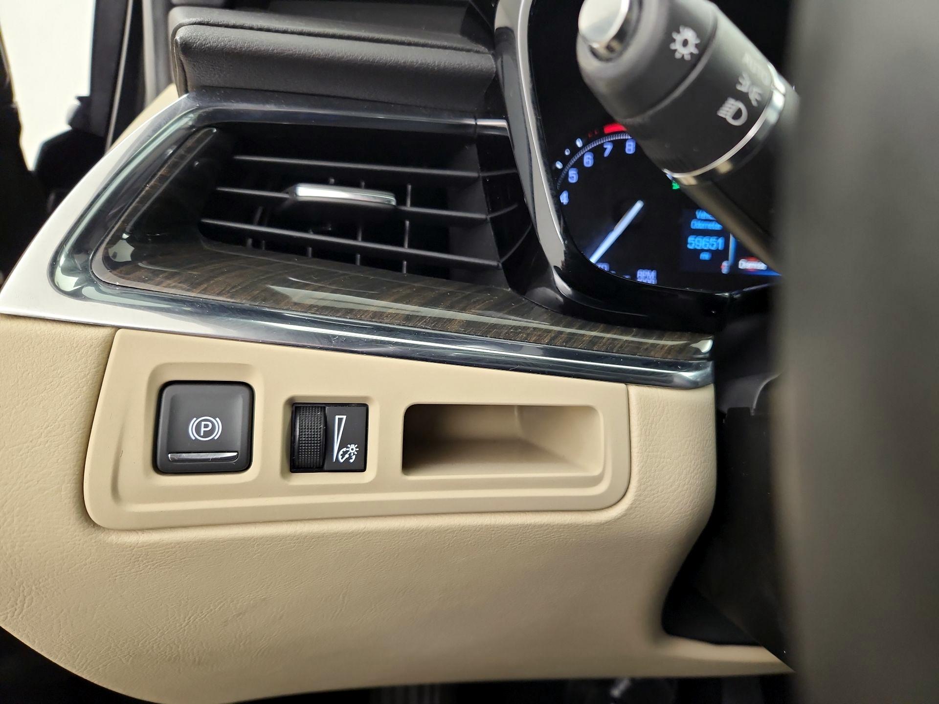 Thumbnail: 2019 Cadillac XT5 - 13