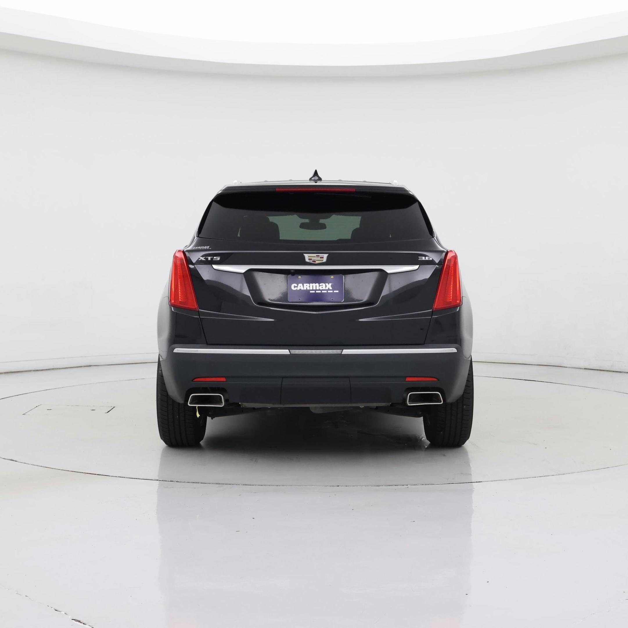 Thumbnail: 2019 Cadillac XT5 - 6