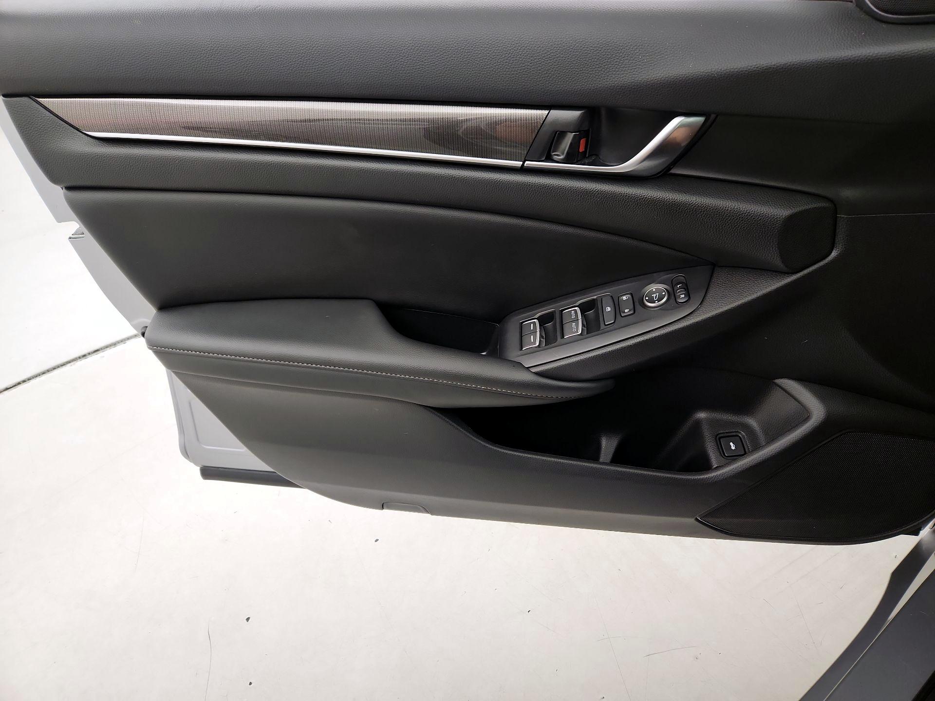 Thumbnail: 2022 Honda Accord - 12